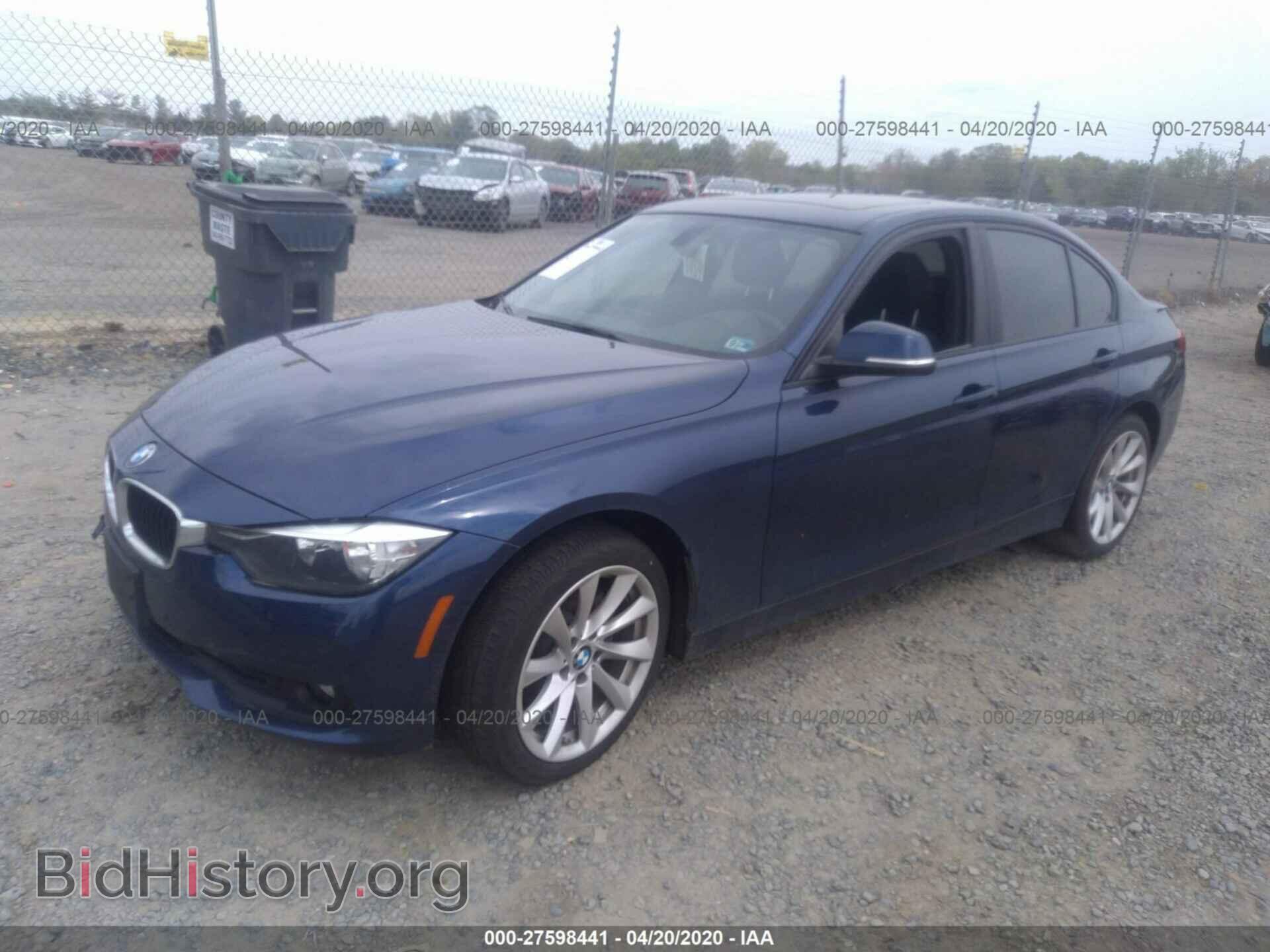 2016 BMW 320 - VIN: WBA8E5G57GNU20111 - Photo 2