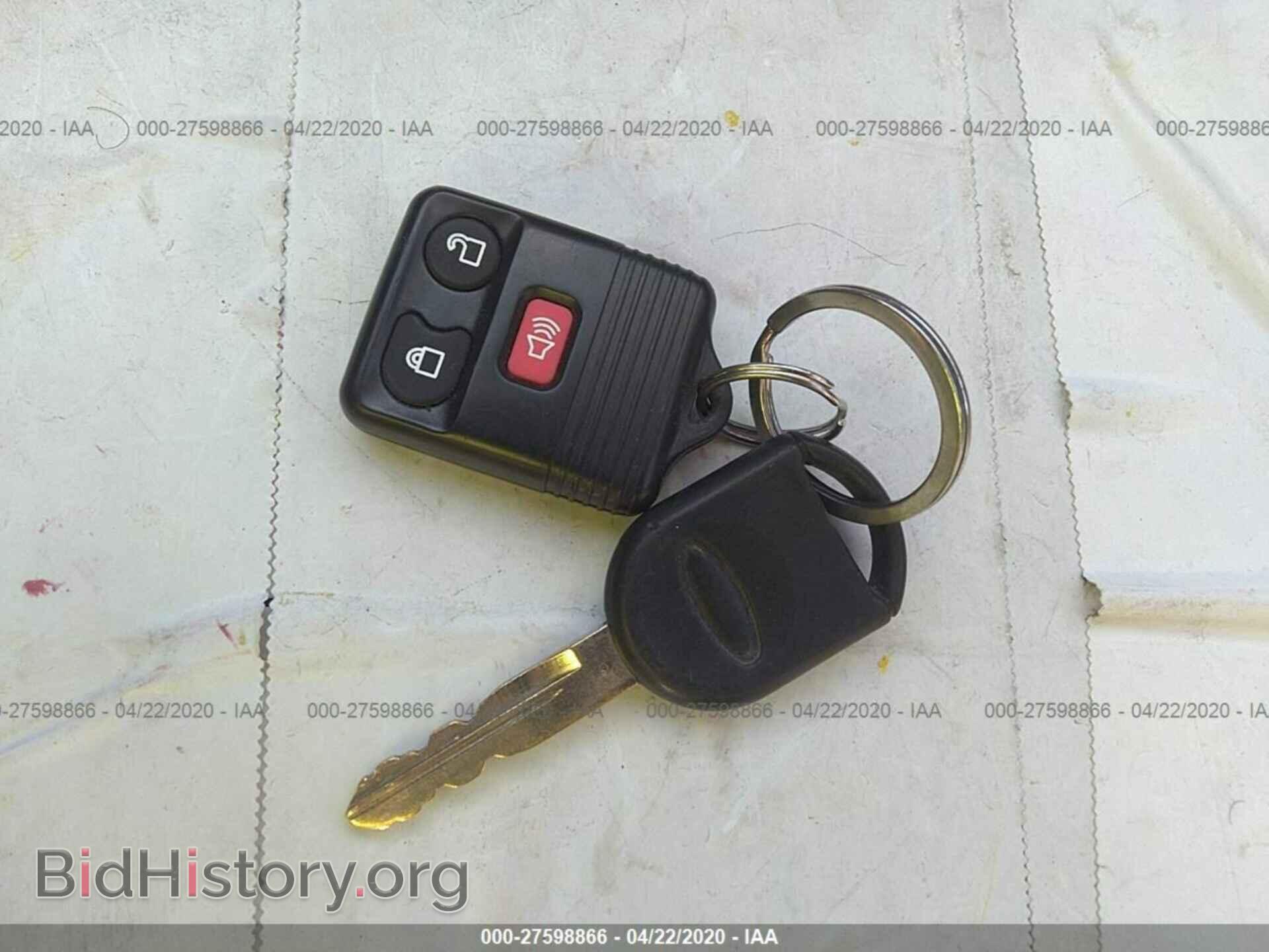 2011 MAZDA TRIBUTE - VIN: 4F2CY0C70BKM03322 - Фото 11