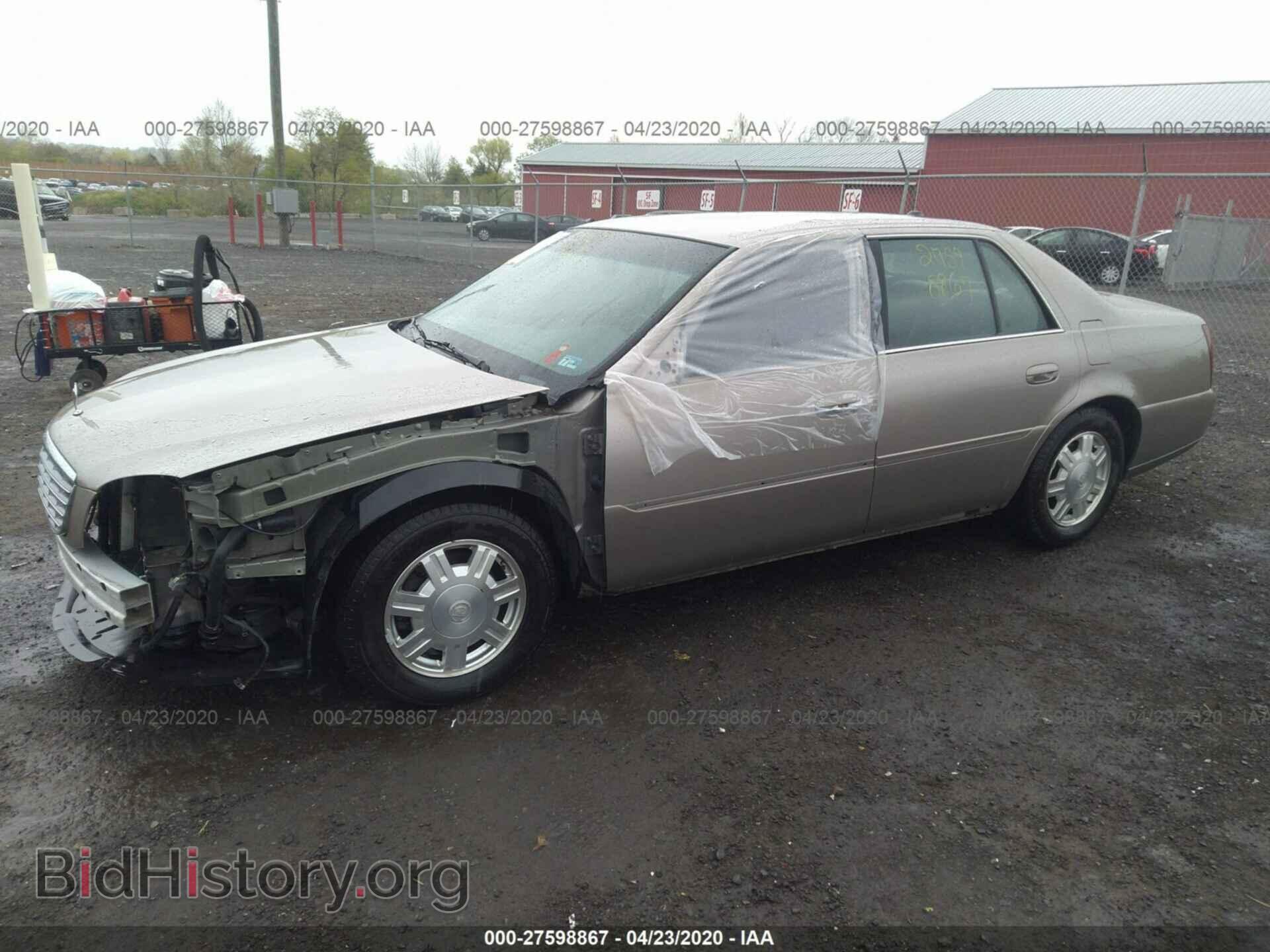 2004 CADILLAC DEVILLE - VIN: 1G6KD54Y24U130521 - Photo 2