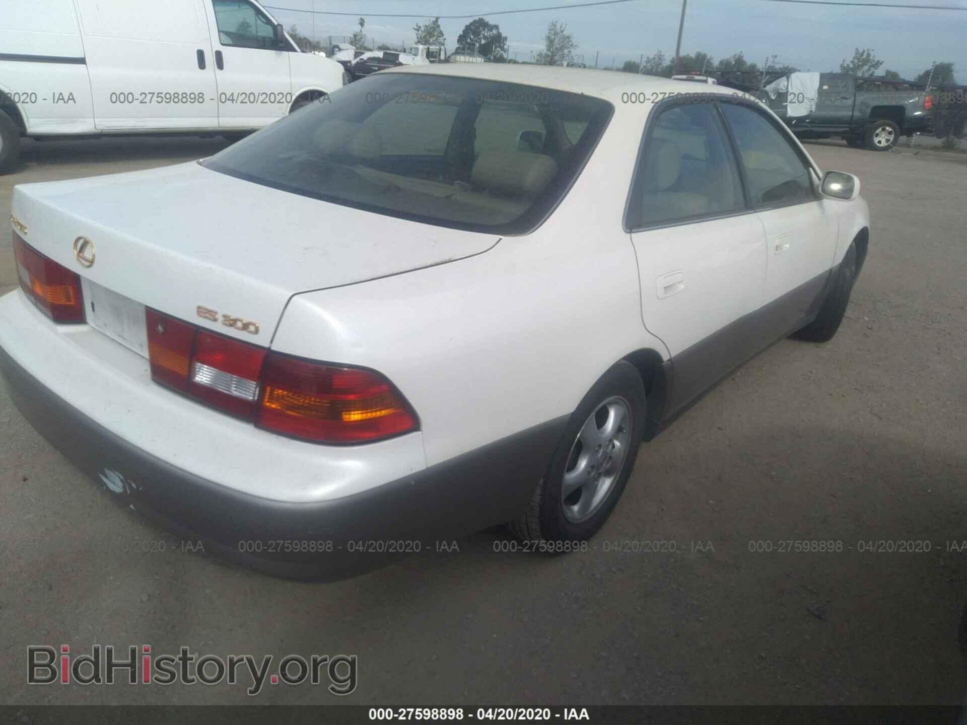 1997 LEXUS ES - VIN: JT8BF22G2V0028109 - Фото 4