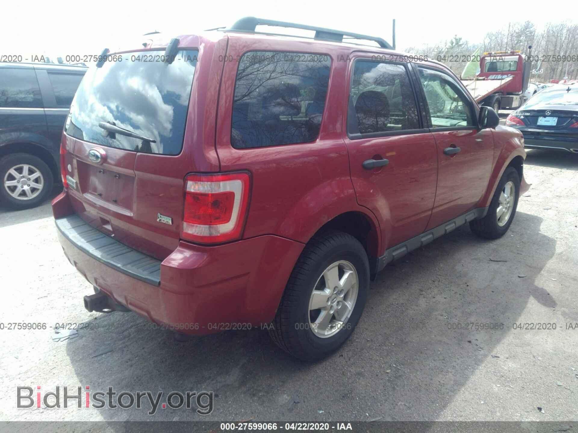 2011 FORD ESCAPE - VIN: 1FMCU9DG2BKA30679 - Photo 4