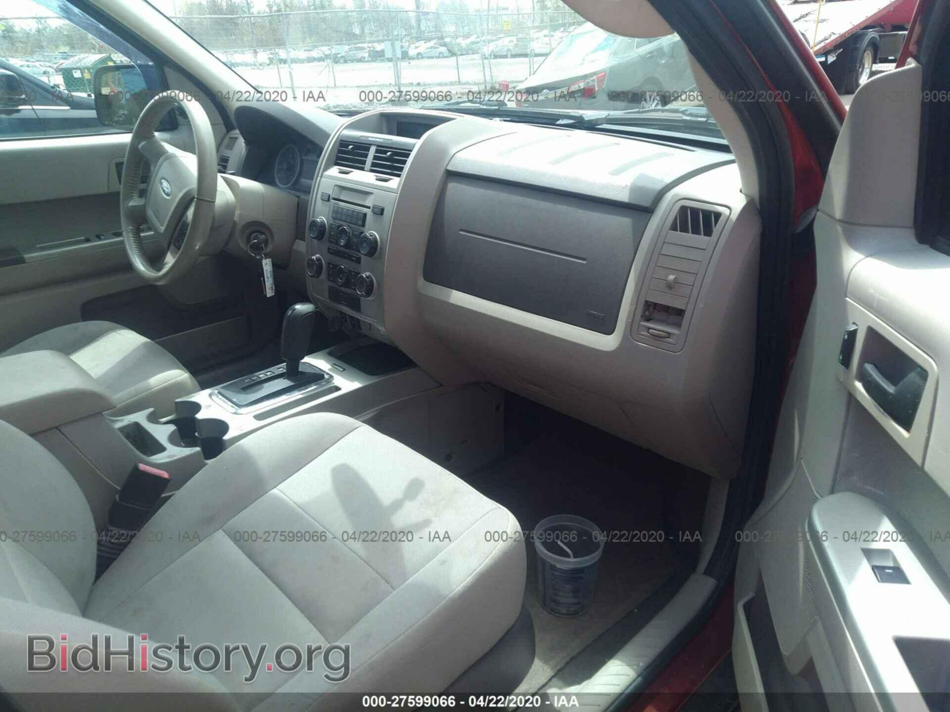 2011 FORD ESCAPE - VIN: 1FMCU9DG2BKA30679 - Photo 5