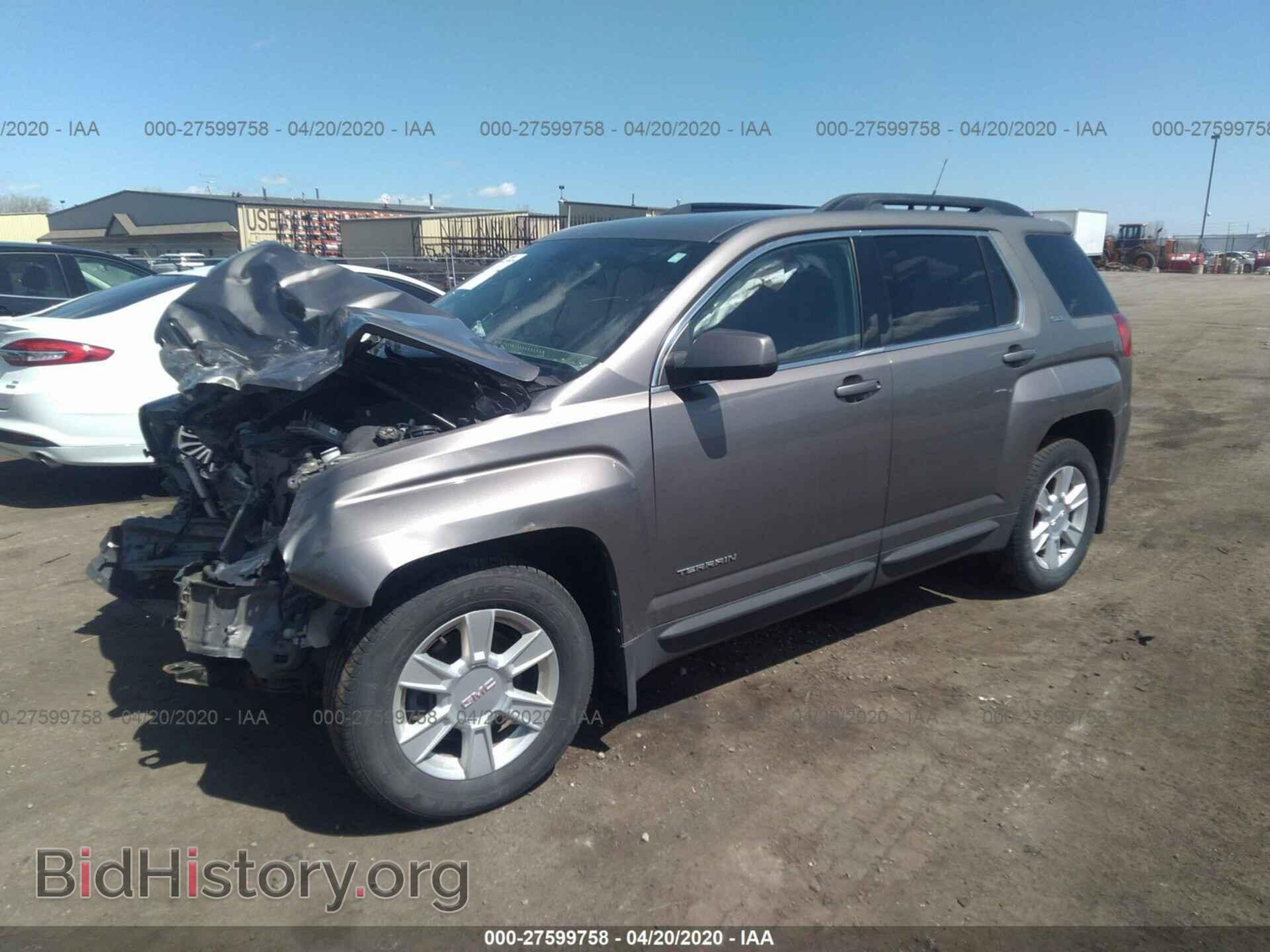2010 GMC TERRAIN - VIN: 2CTALDEWXA6291300 - Photo 2