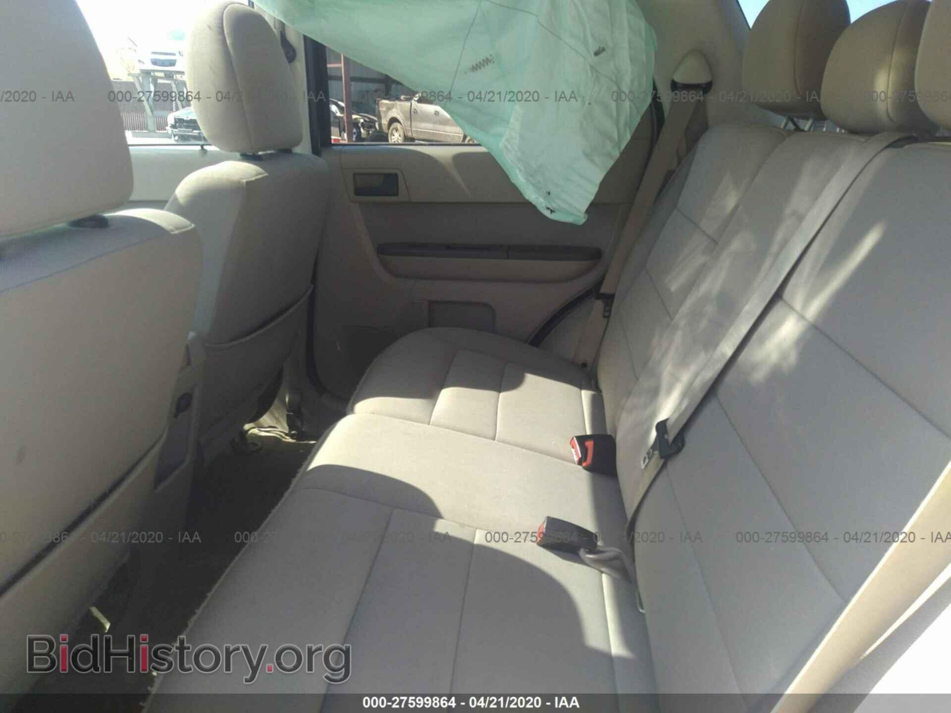 2011 FORD ESCAPE - VIN: 1FMCU9D75BKA49825 - Фото 8