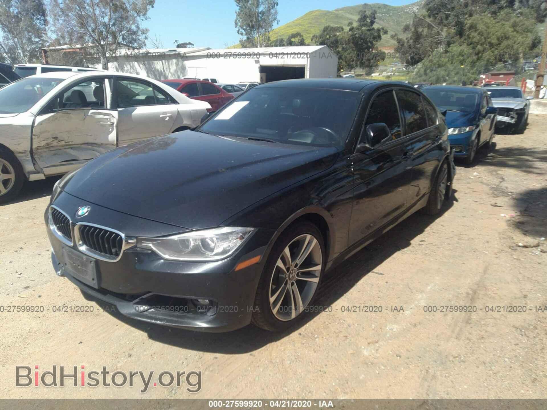 2012 BMW 328 - VIN: WBA3C1C59CA696693 - Фото 2