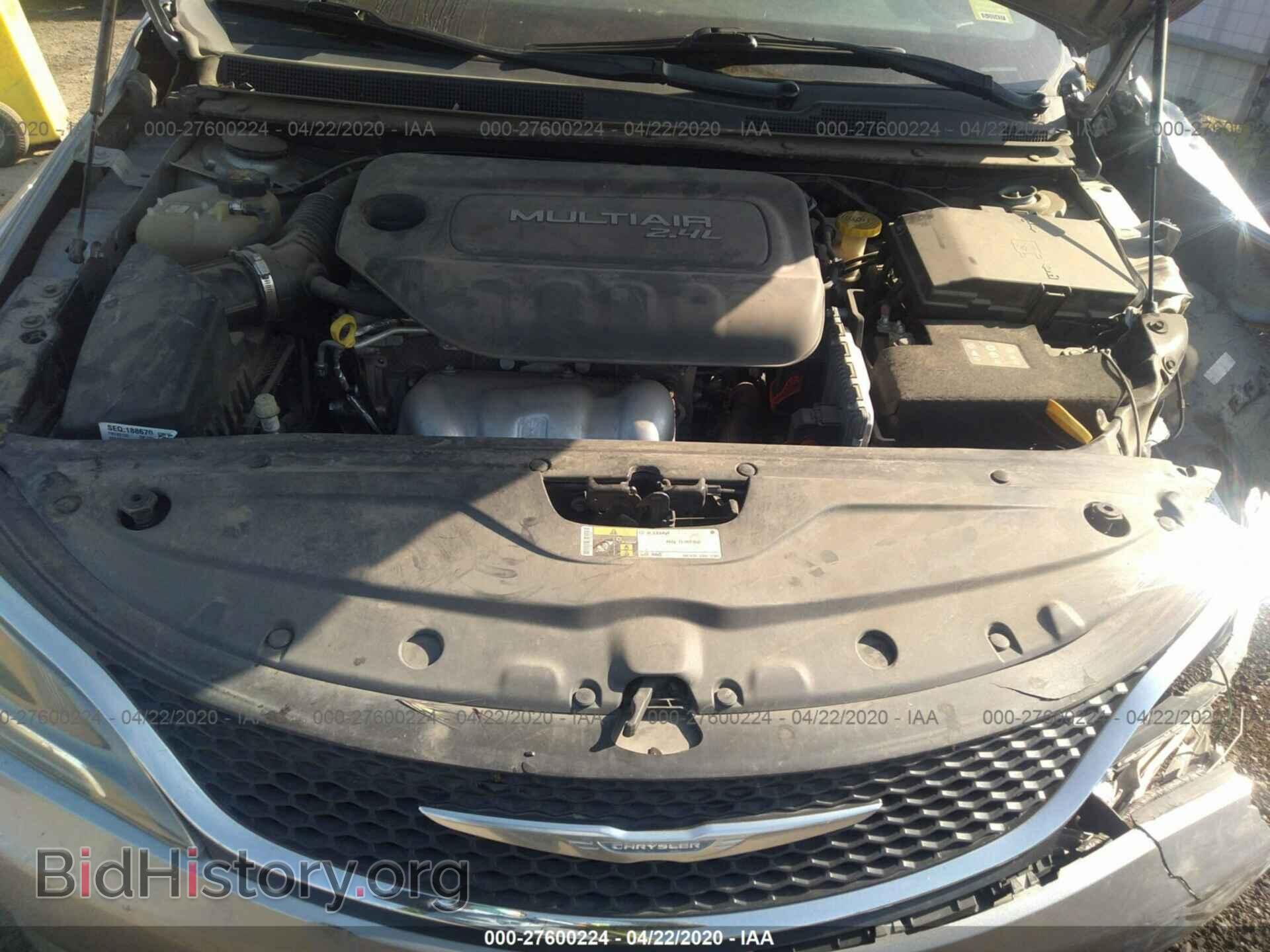 2015 CHRYSLER 200 - VIN: 1C3CCCAB5FN742125 - Фото 10