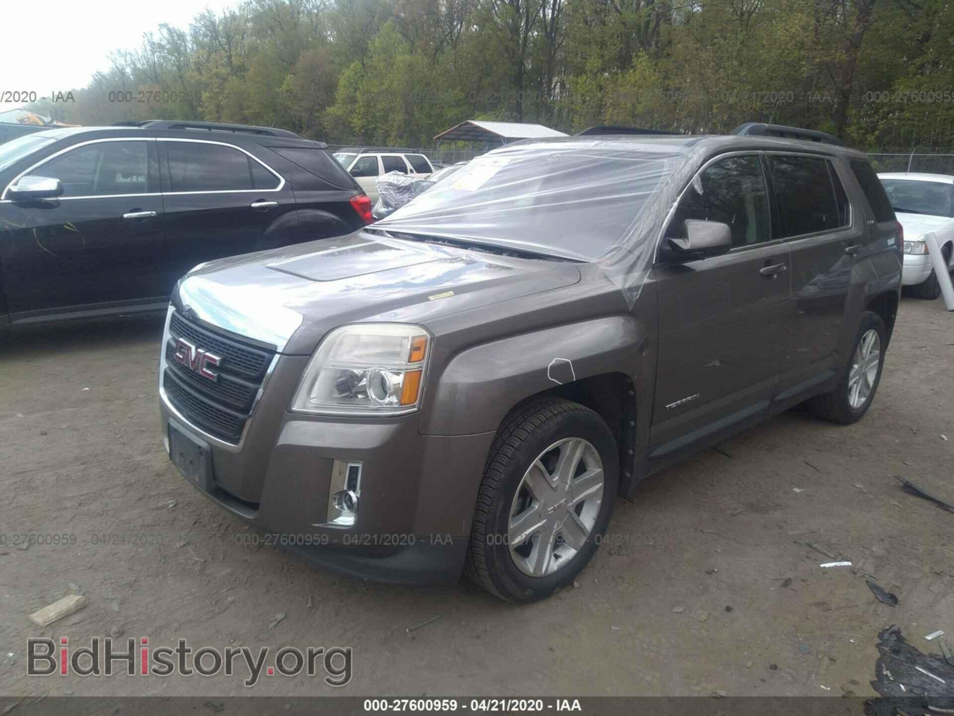 2011 GMC TERRAIN - VIN: 2CTALSEC1B6436719 - Photo 2