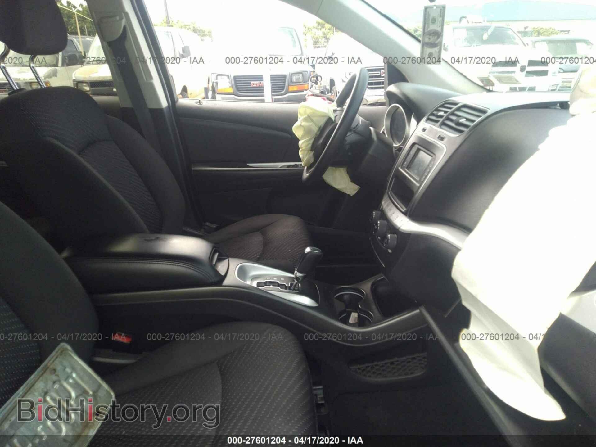 2018 DODGE JOURNEY - VIN: 3C4PDCAB7JT216890 - Фото 5