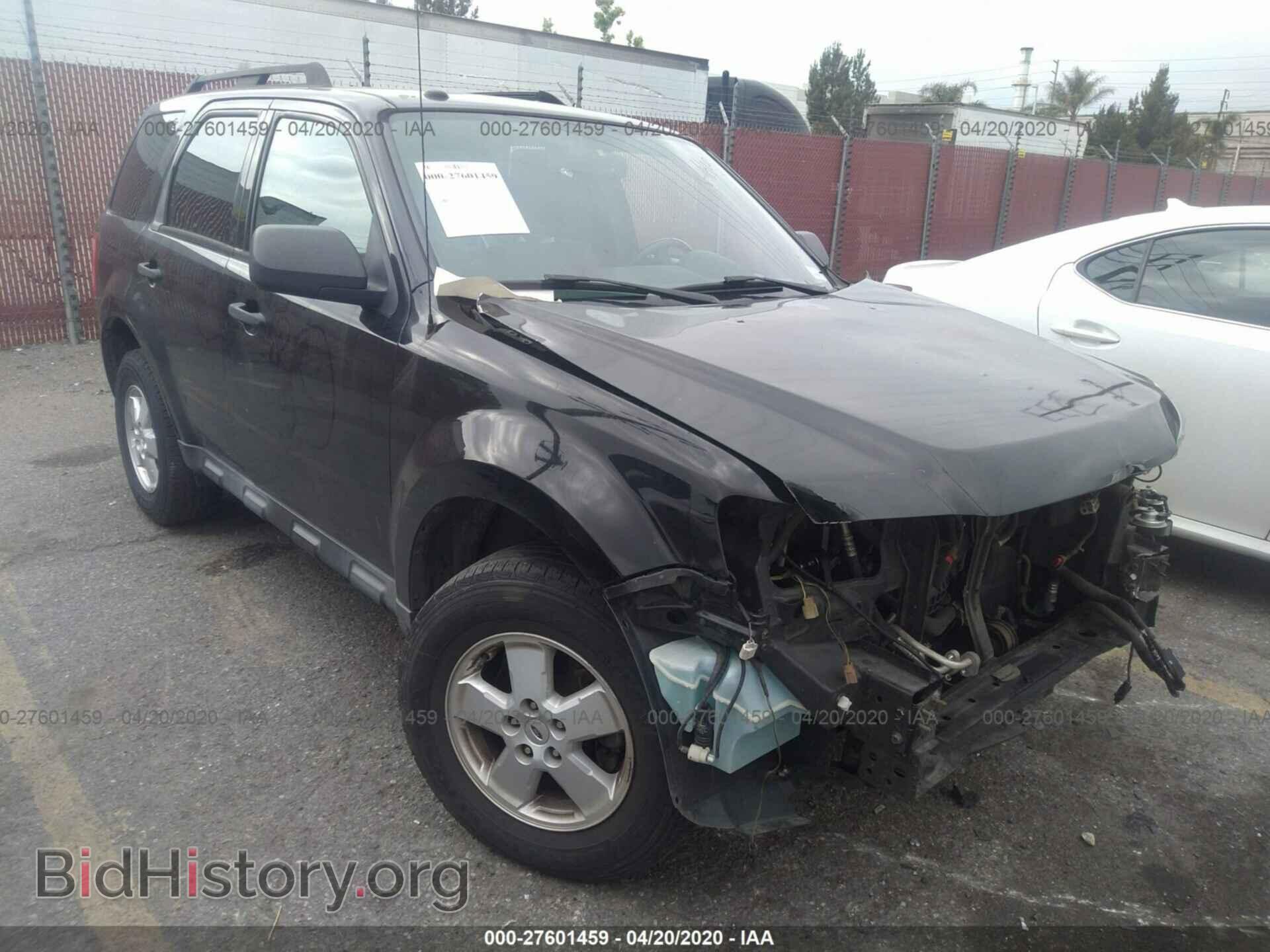 Photo 1FMCU9D73CKC70549 - FORD ESCAPE 2012