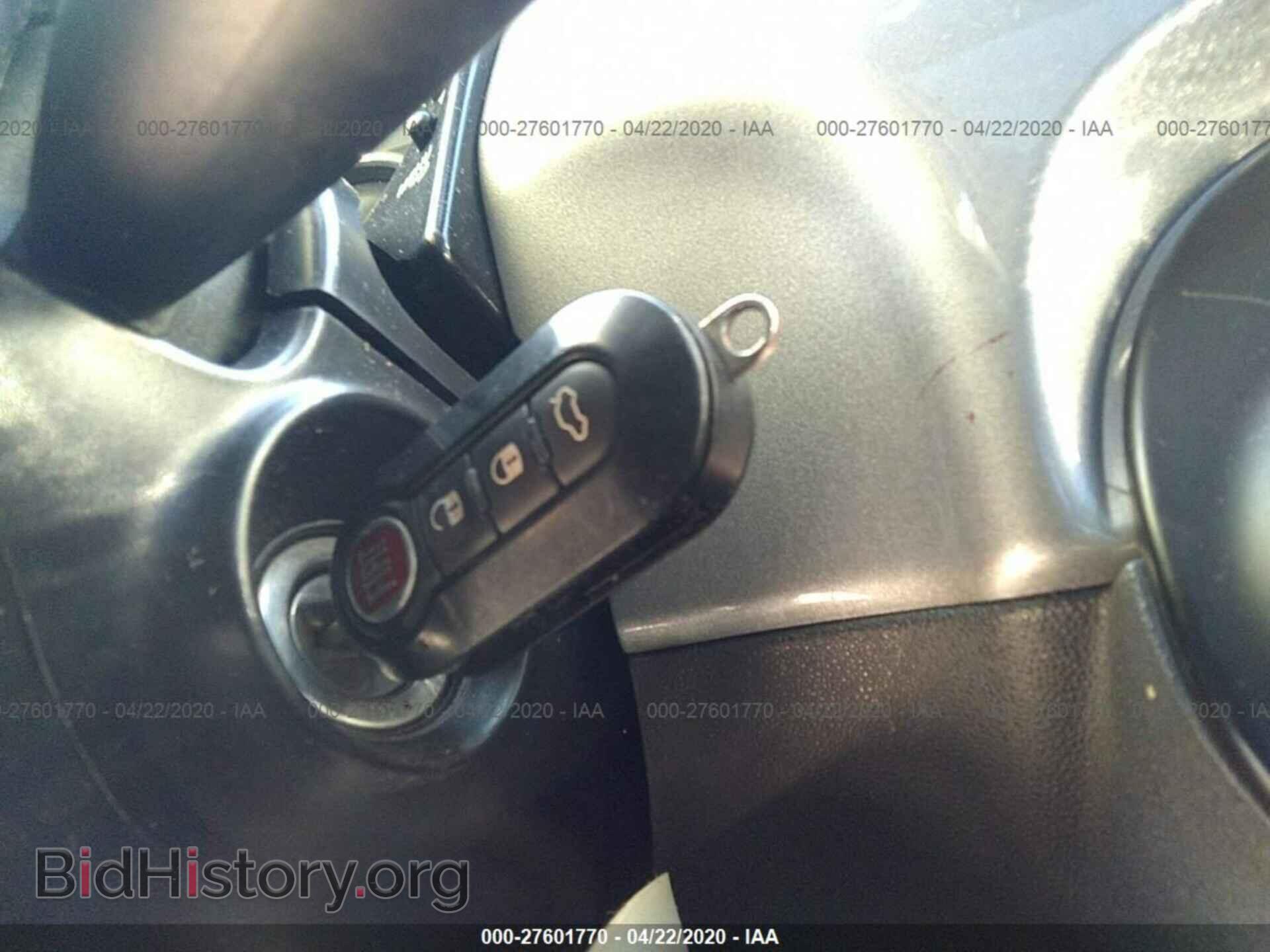 2015 FIAT 500 - VIN: 3C3CFFBR2FT721530 - Фото 11