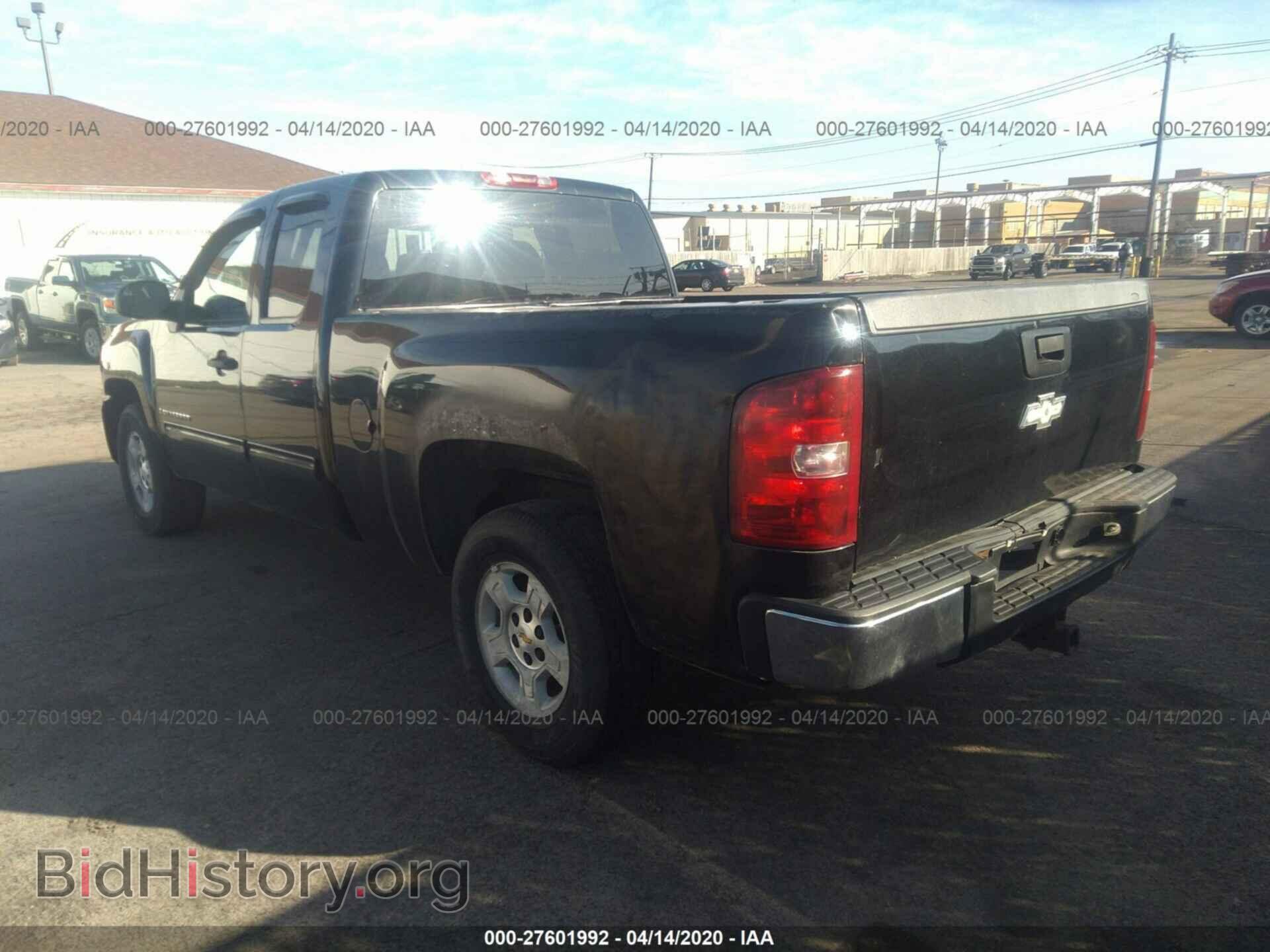 2009 CHEVROLET SILVERADO - VIN: 2GCEK290X91107668 - Фото 3