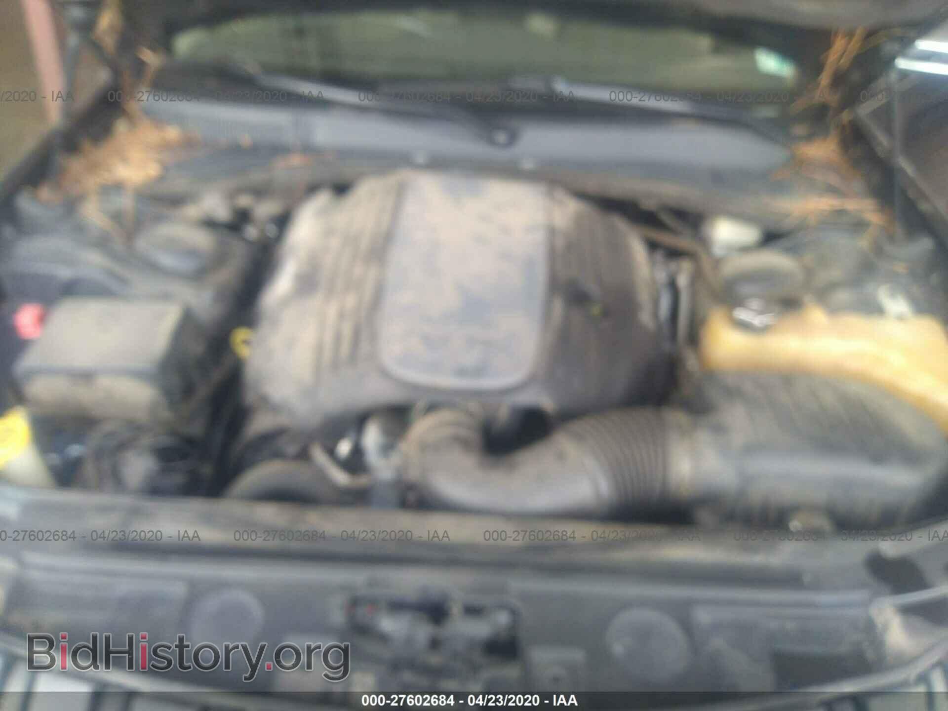 2013 CHRYSLER 300C - VIN: 2C3CCAET0DH644438 - Фото 10