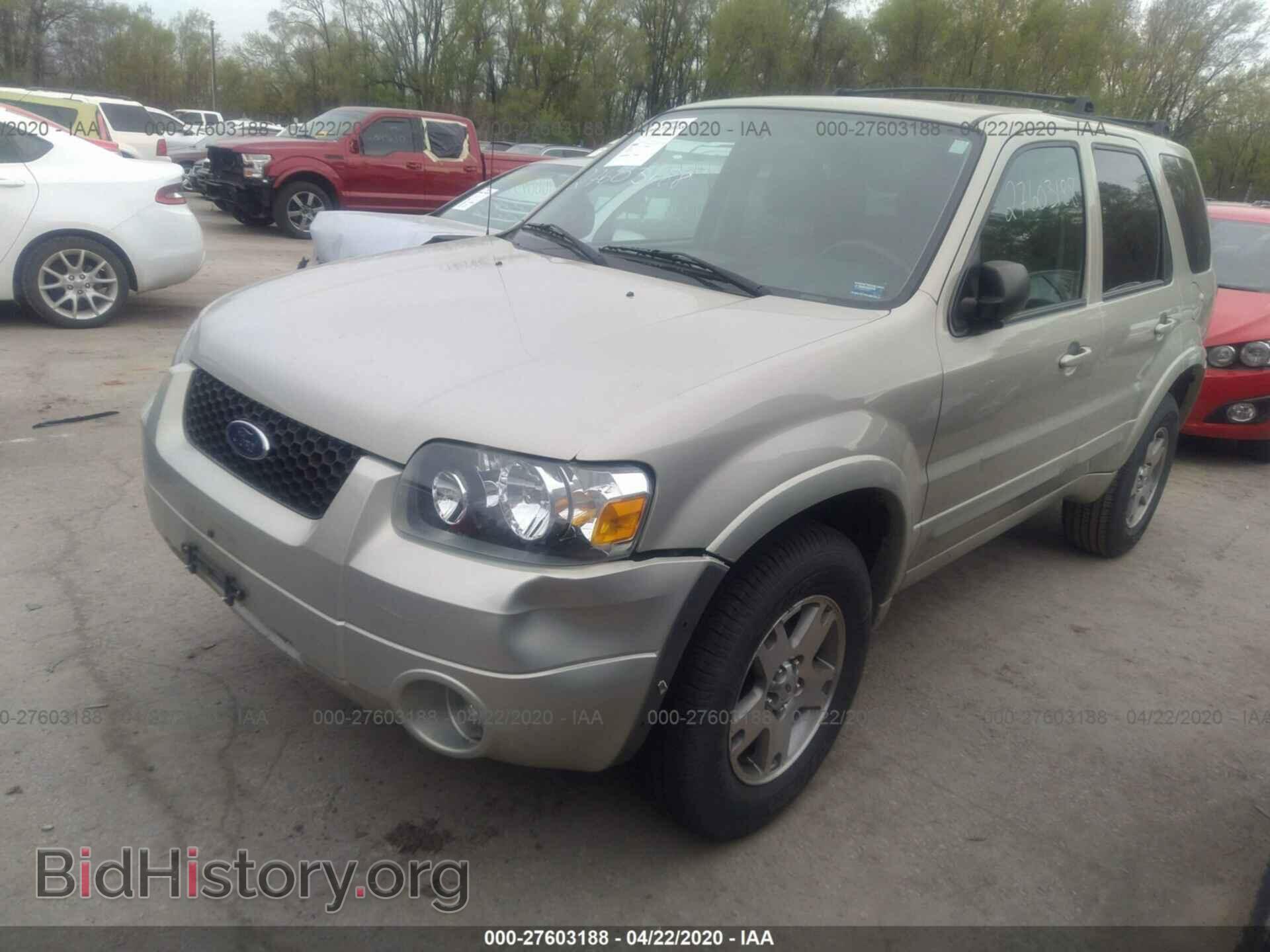 2005 FORD ESCAPE - VIN: 1FMCU04105KB03382 - Фото 2
