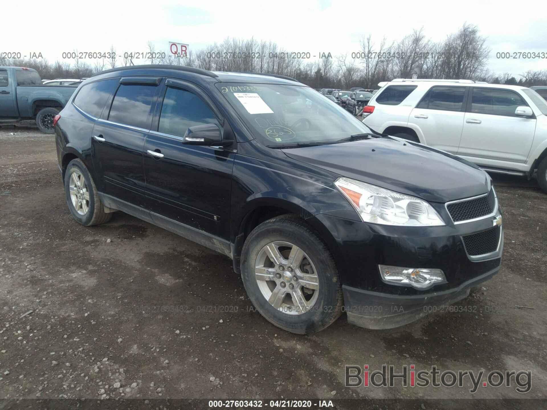 Photo 1GNLVFED9AS135309 - CHEVROLET TRAVERSE 2010