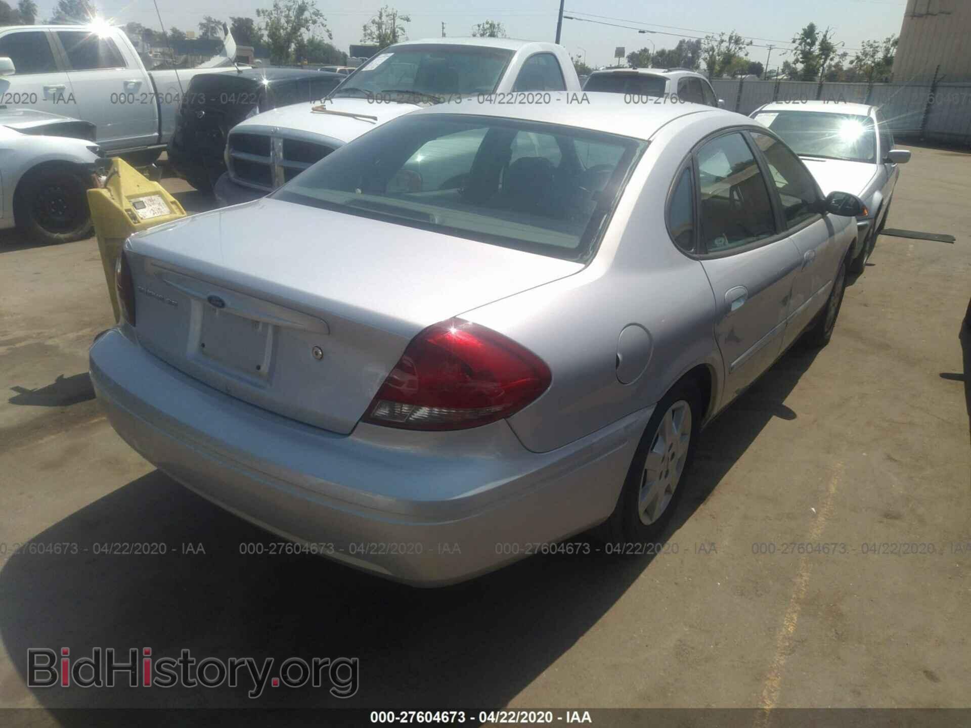 2007 FORD TAURUS - VIN: 1FAFP53U97A104417 - Фото 4