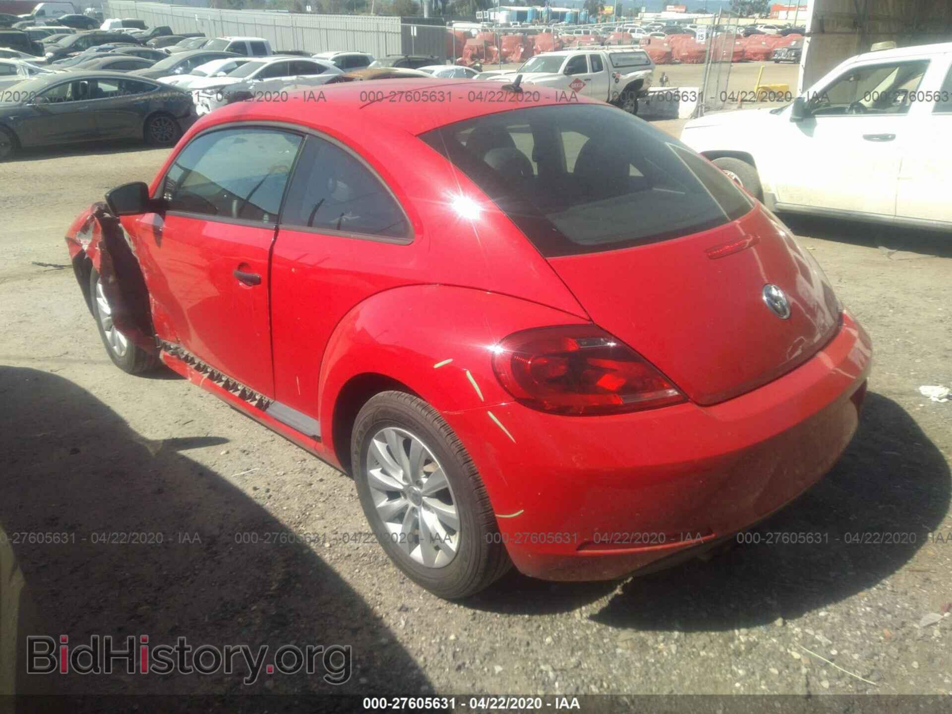 2015 VOLKSWAGEN BEETLE - VIN: 3VWF17AT2FM655191 - Фото 3