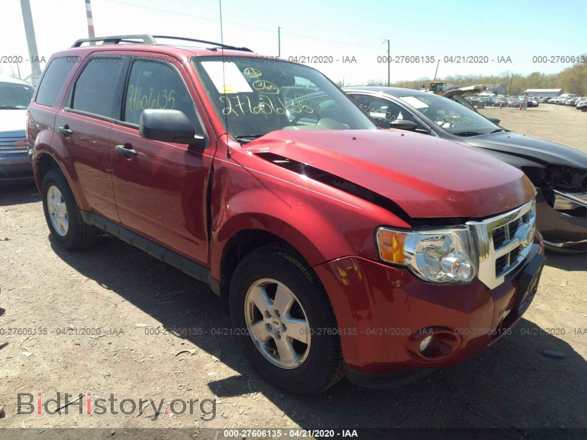 Photo 1FMCU0D74CKA27621 - FORD ESCAPE 2012