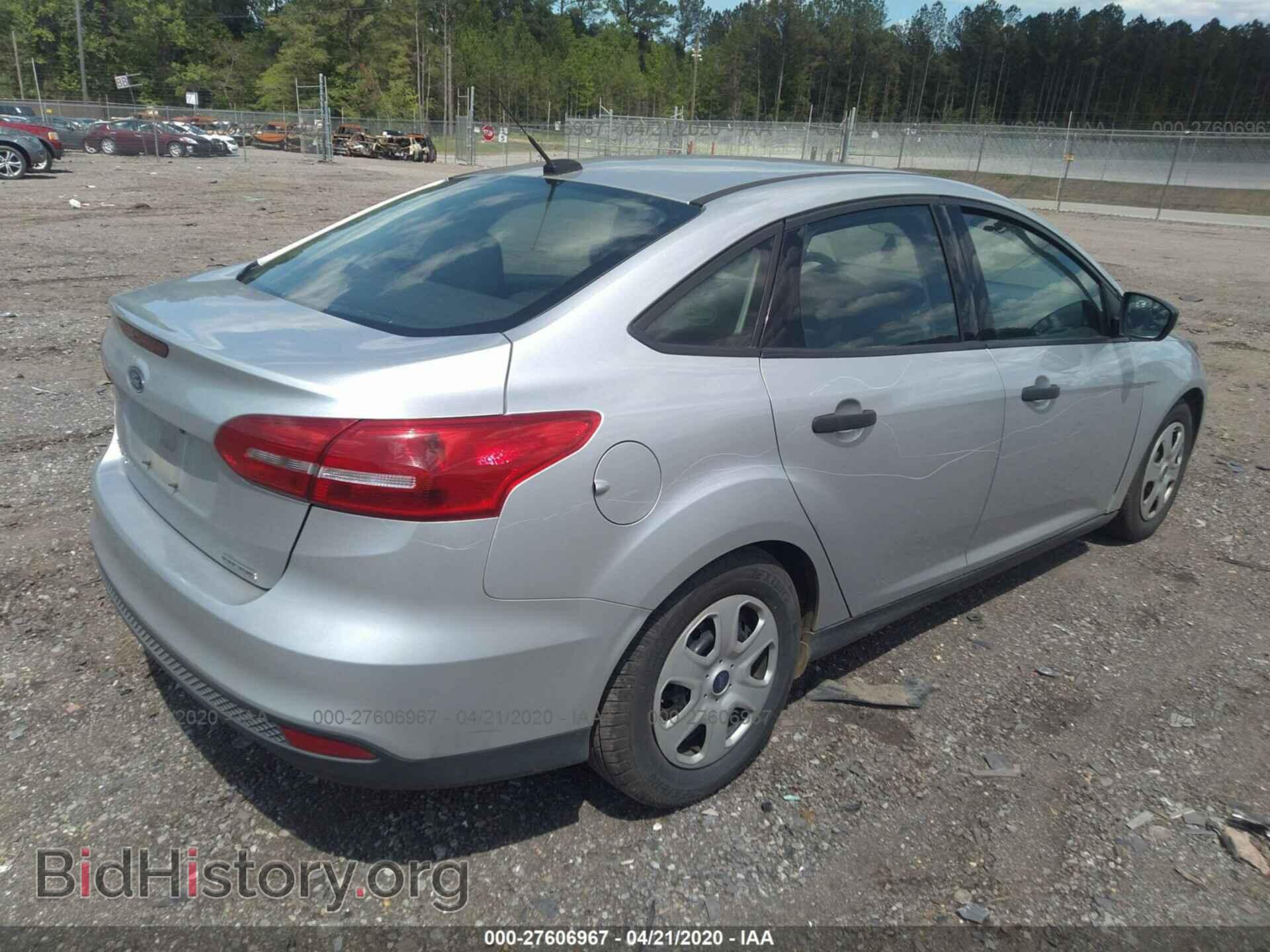 2016 FORD FOCUS - VIN: 1FADP3E22GL389487 - Photo 4