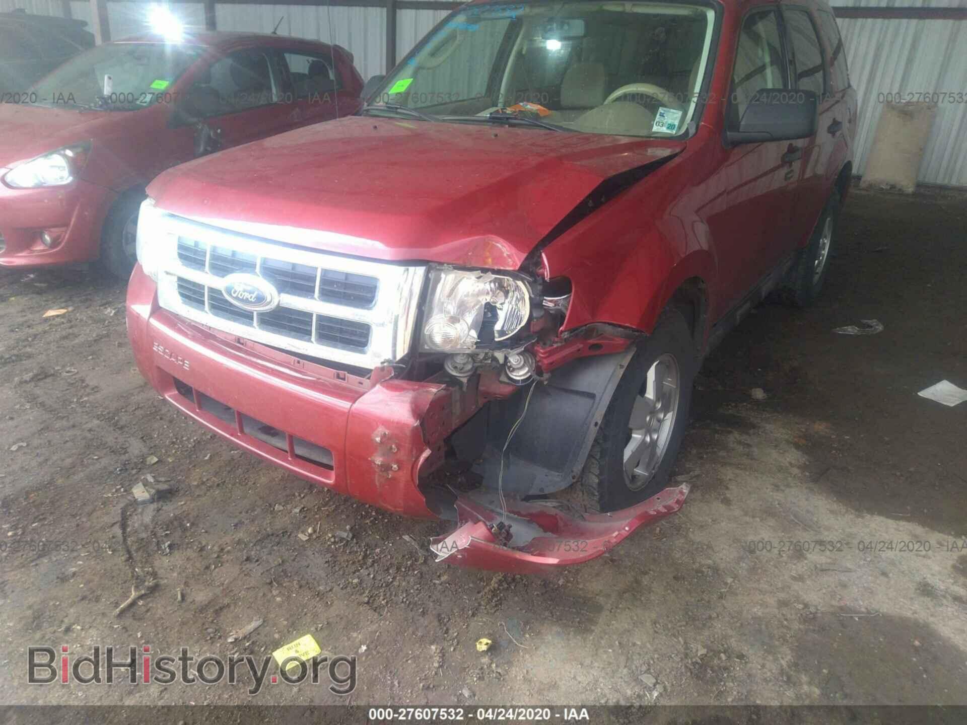 2011 FORD ESCAPE - VIN: 1FMCU0DG2BKA61815 - Фото 6