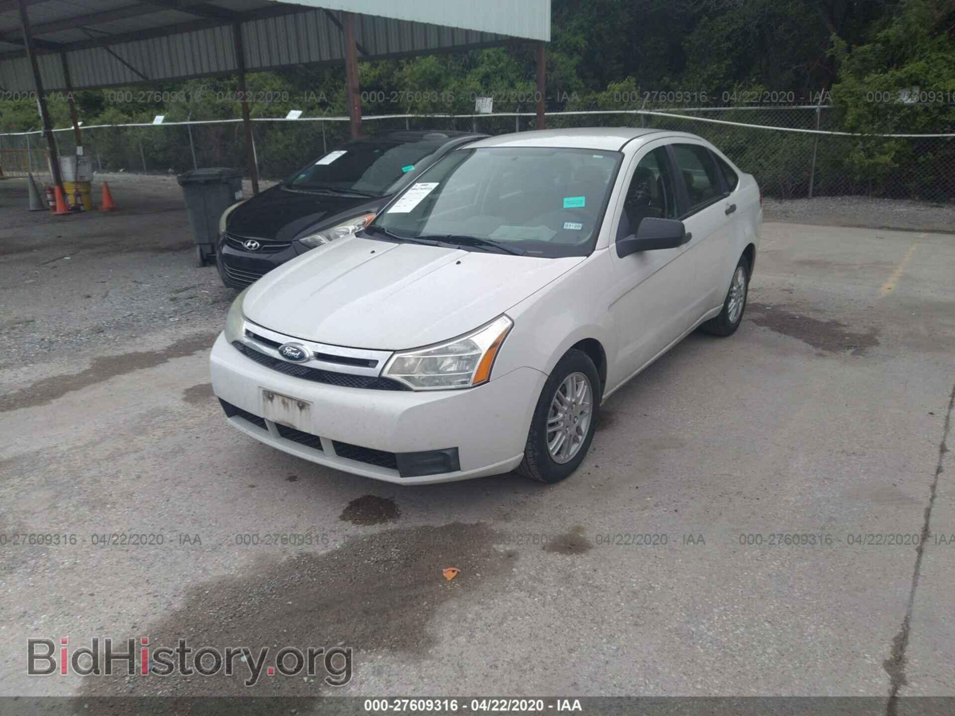 2011 FORD FOCUS - VIN: 1FAHP3FN1BW202046 - Photo 2