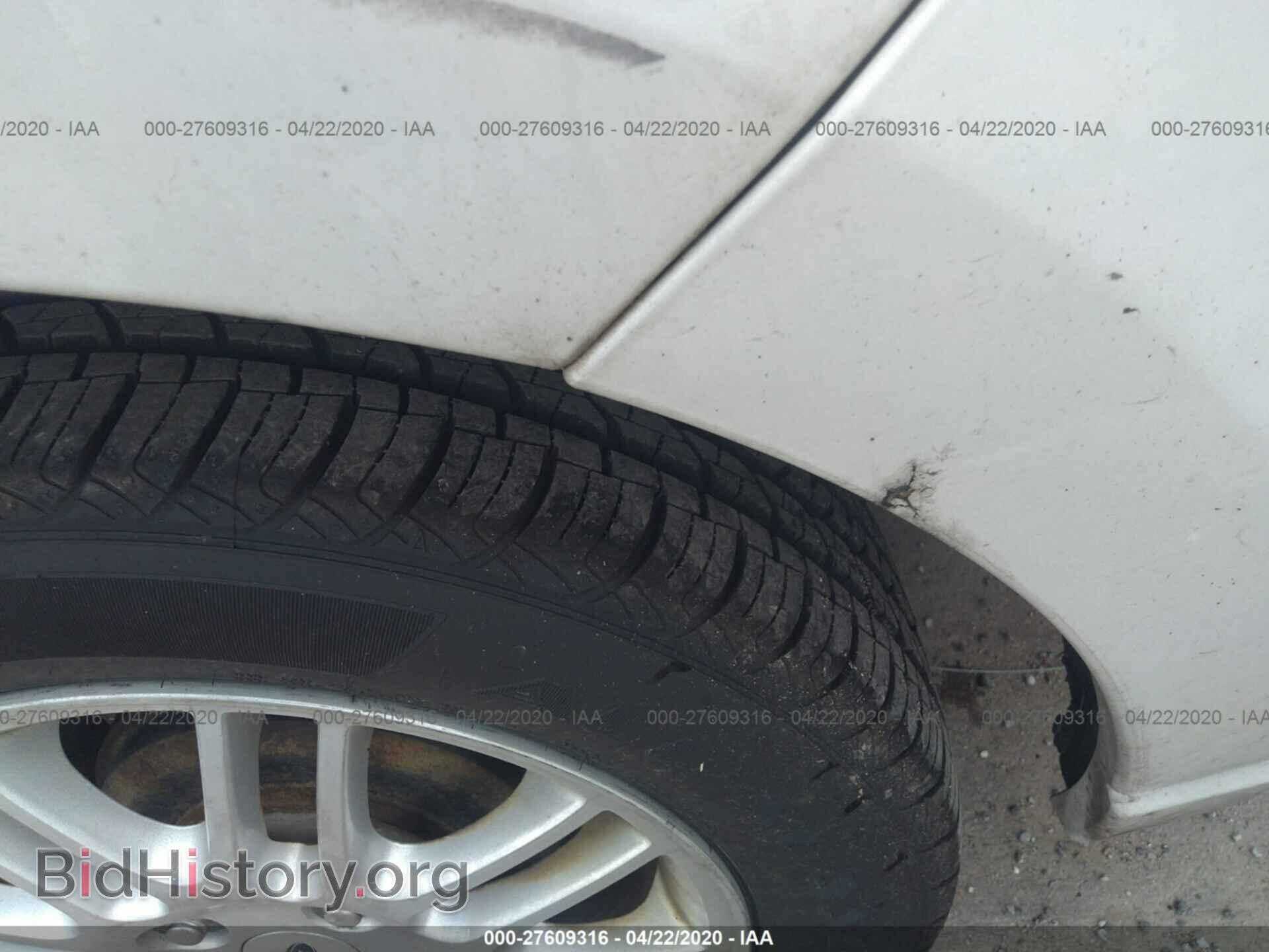 2011 FORD FOCUS - VIN: 1FAHP3FN1BW202046 - Photo 6