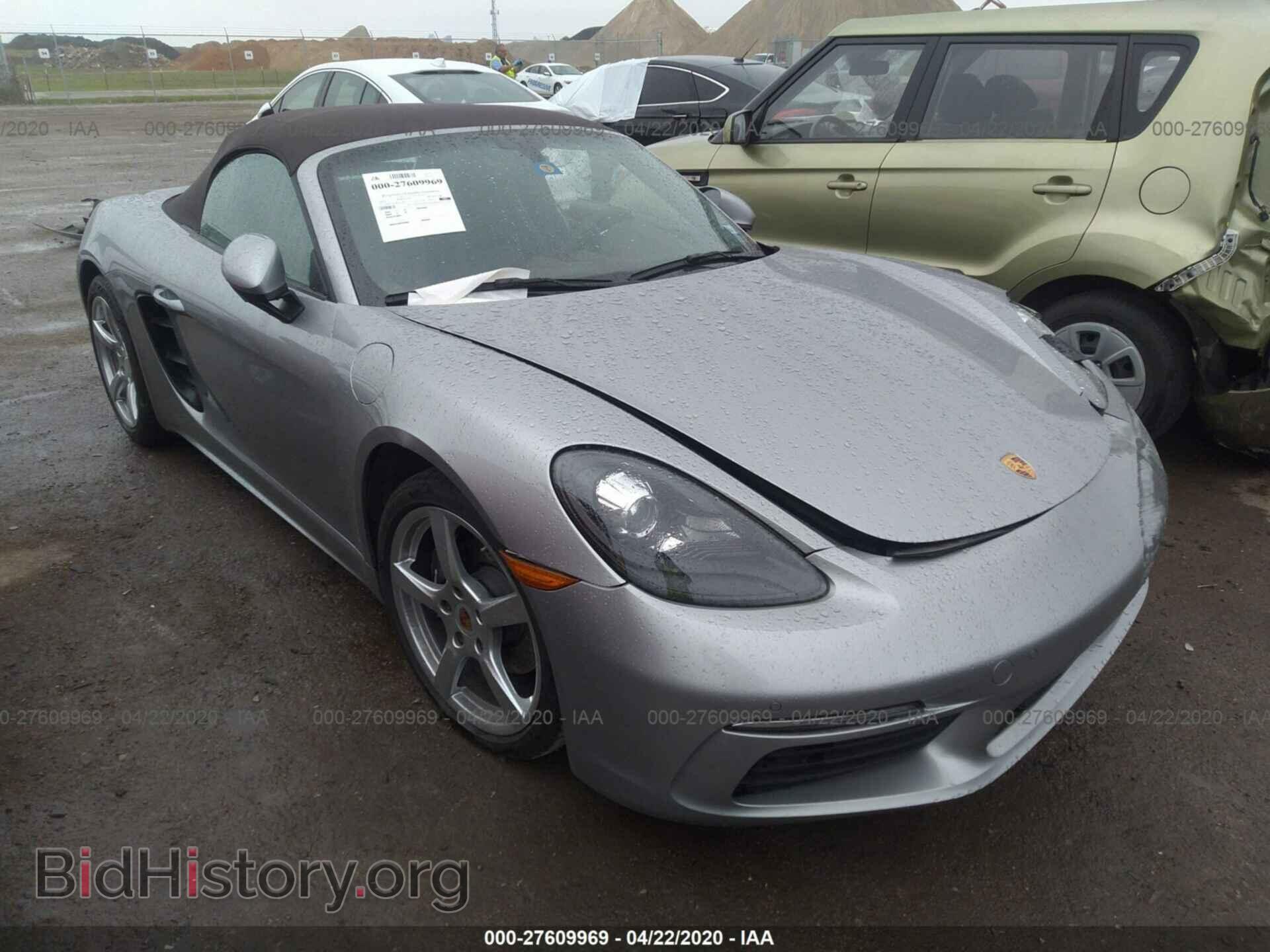 Photo WP0CA2A86JS210991 - PORSCHE 718 BOXSTER 2018