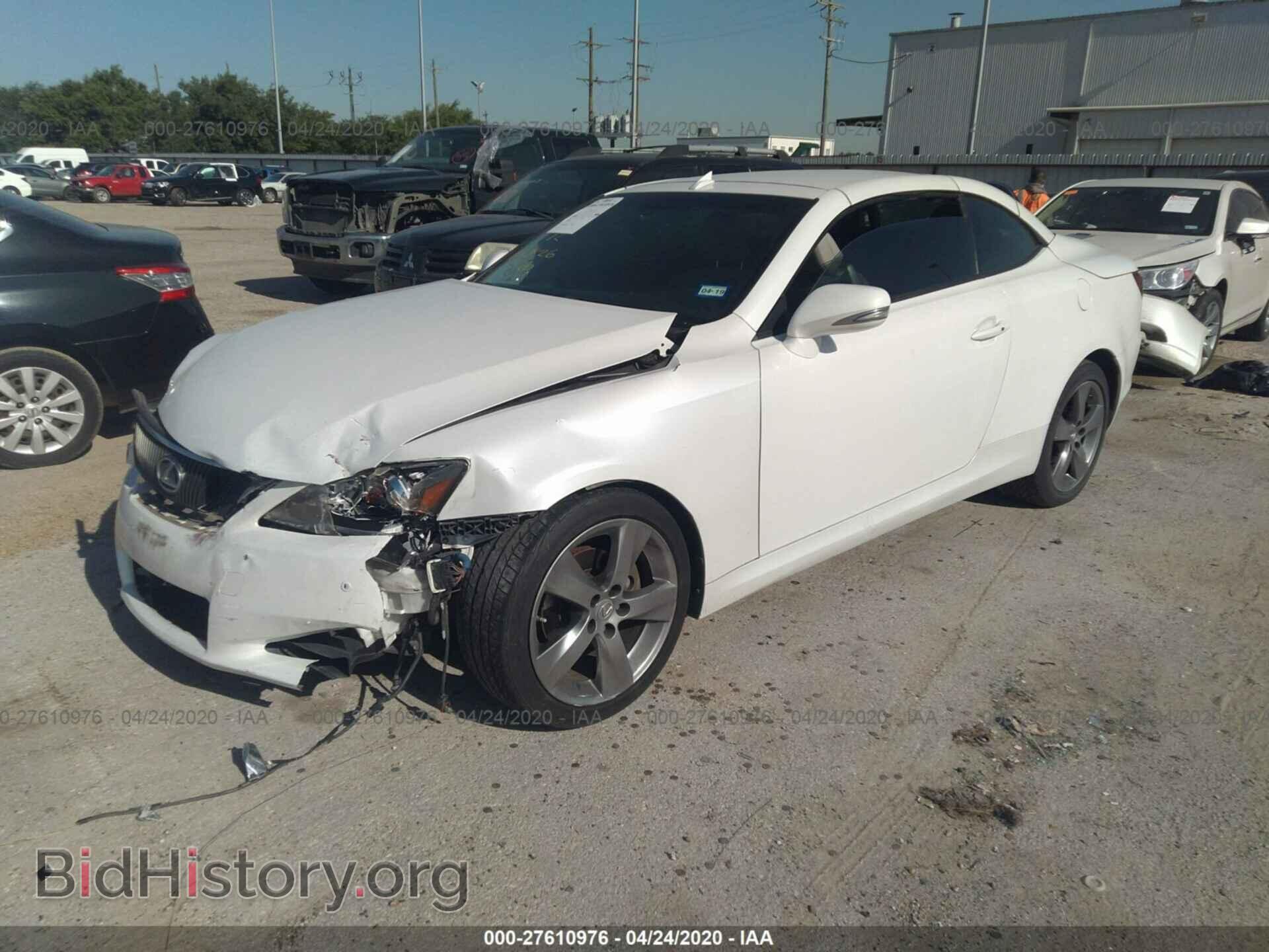 2011 LEXUS IS - VIN: JTHFF2C28B2517389 - Photo 2