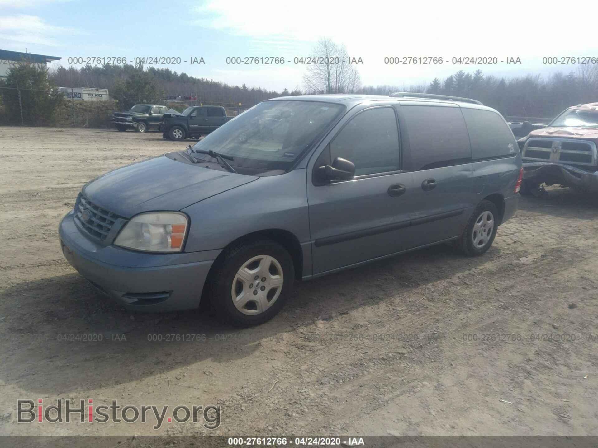 2004 FORD FREESTAR - VIN: 2FMZA51644BA60772 - Фото 2