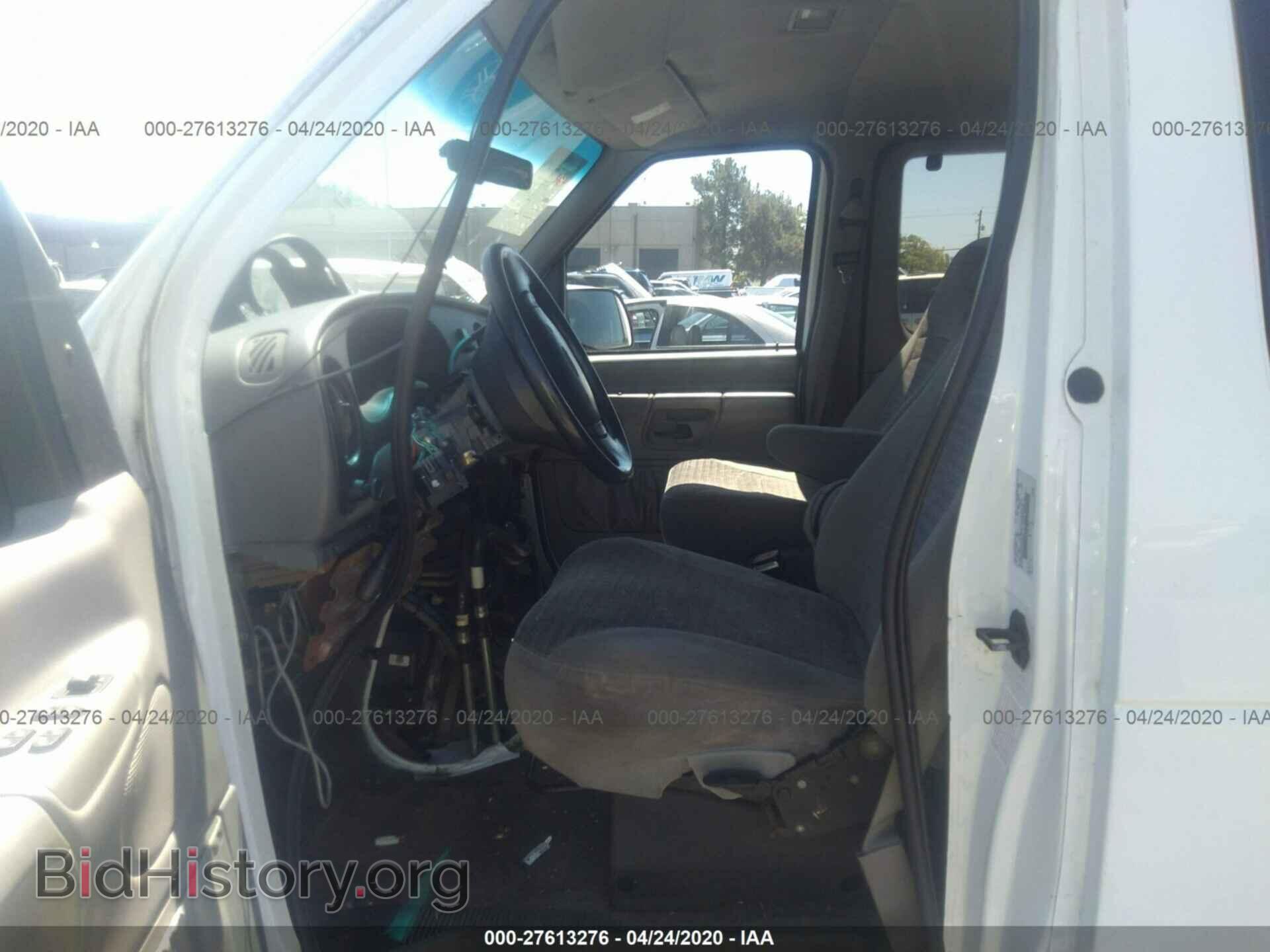 2000 FORD ECONOLINE - VIN: 1FBSS31L0YHA98817 - Фото 5