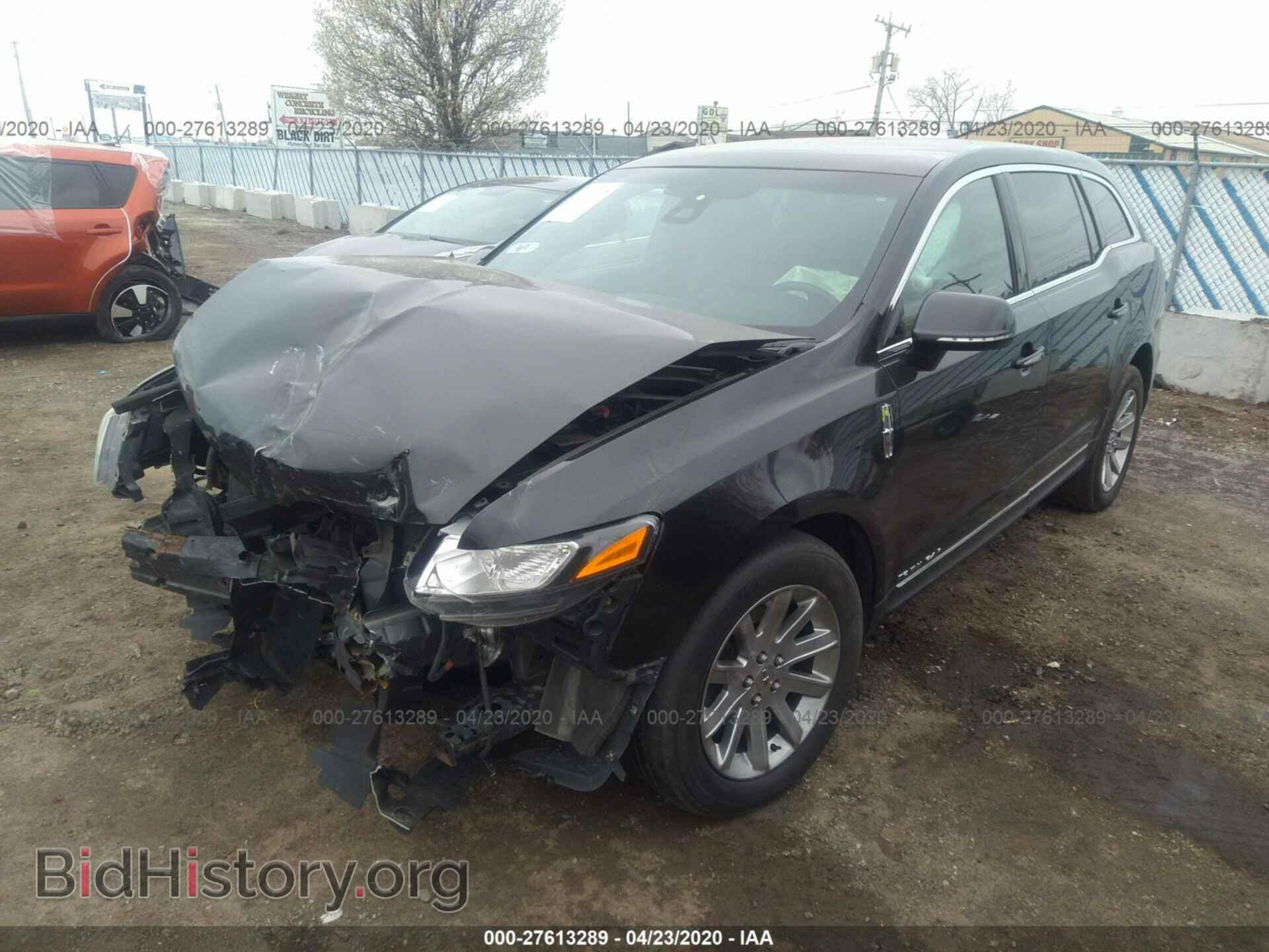 2013 LINCOLN MKT - VIN: 2LMHJ5NK4DBL52073 - Фото 2