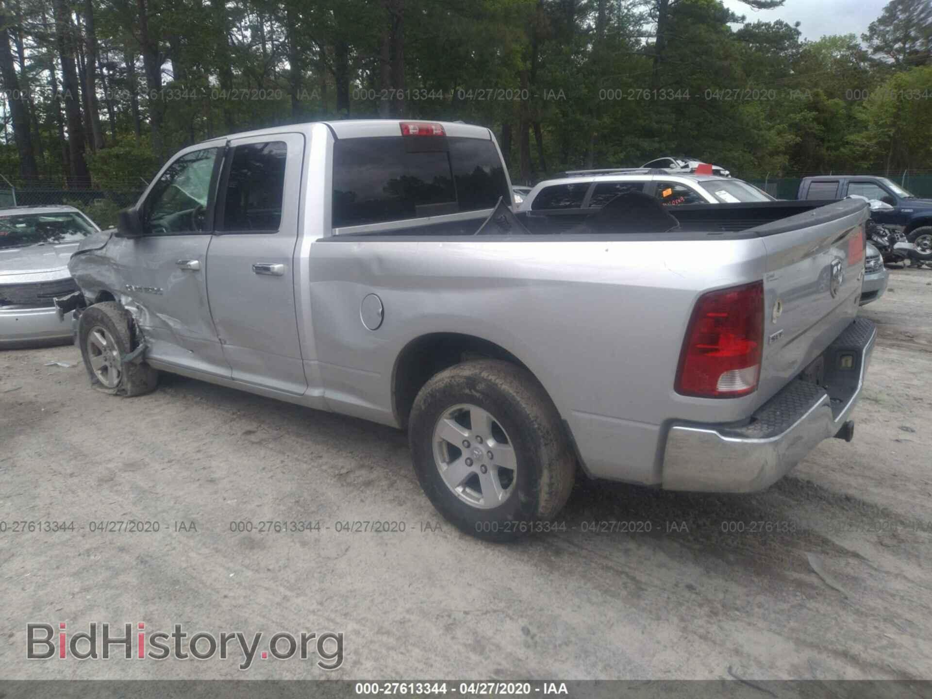 2011 DODGE RAM 1500 - VIN: 1D7RV1GPXBS698020 - Фото 3