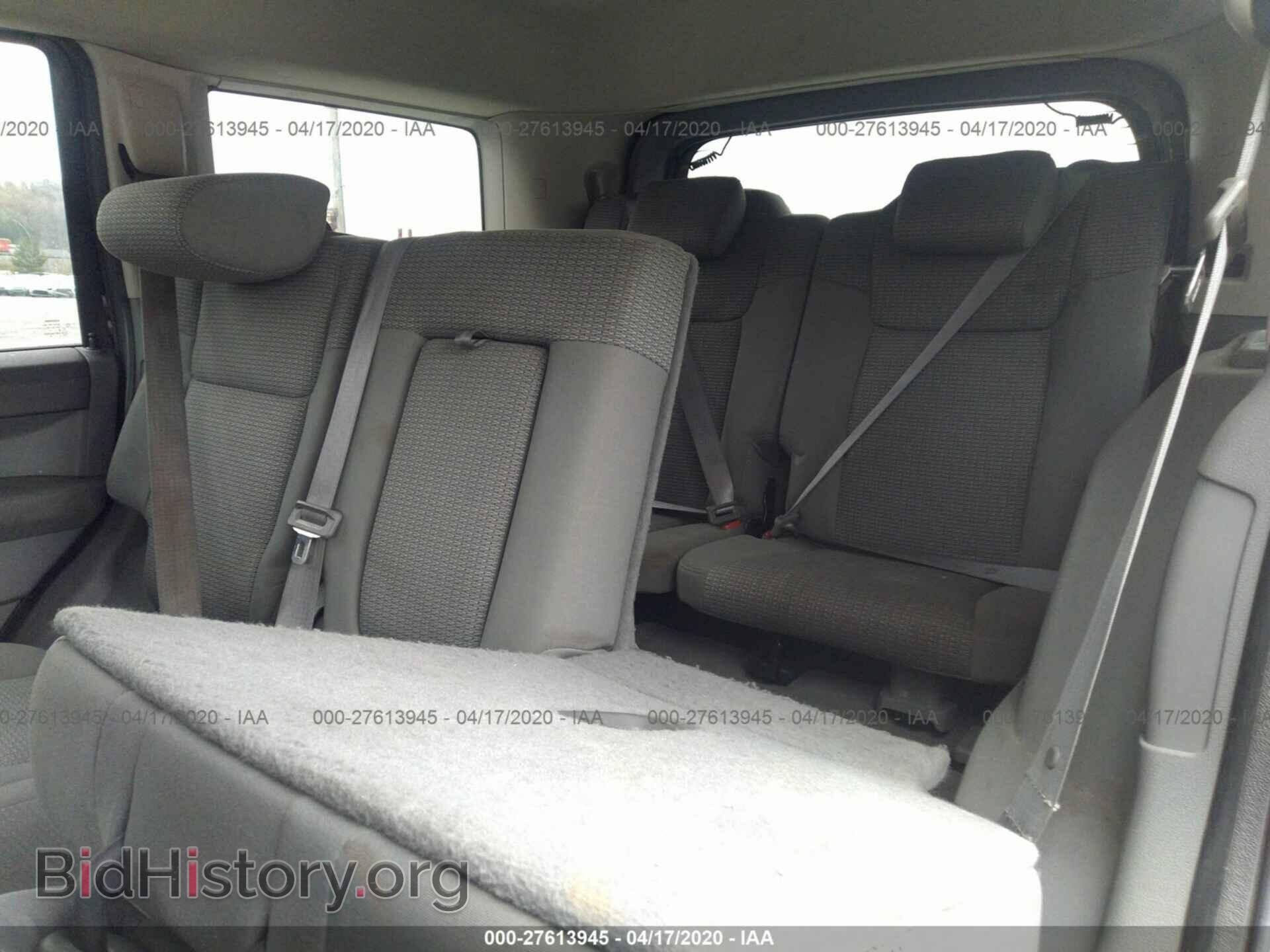 2006 JEEP COMMANDER - VIN: 1J8HG48K86C193963 - Photo 8