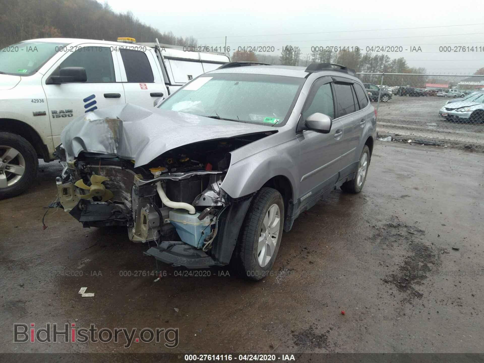 2011 SUBARU OUTBACK - VIN: 4S4BRBGC8B3396122 - Фото 2
