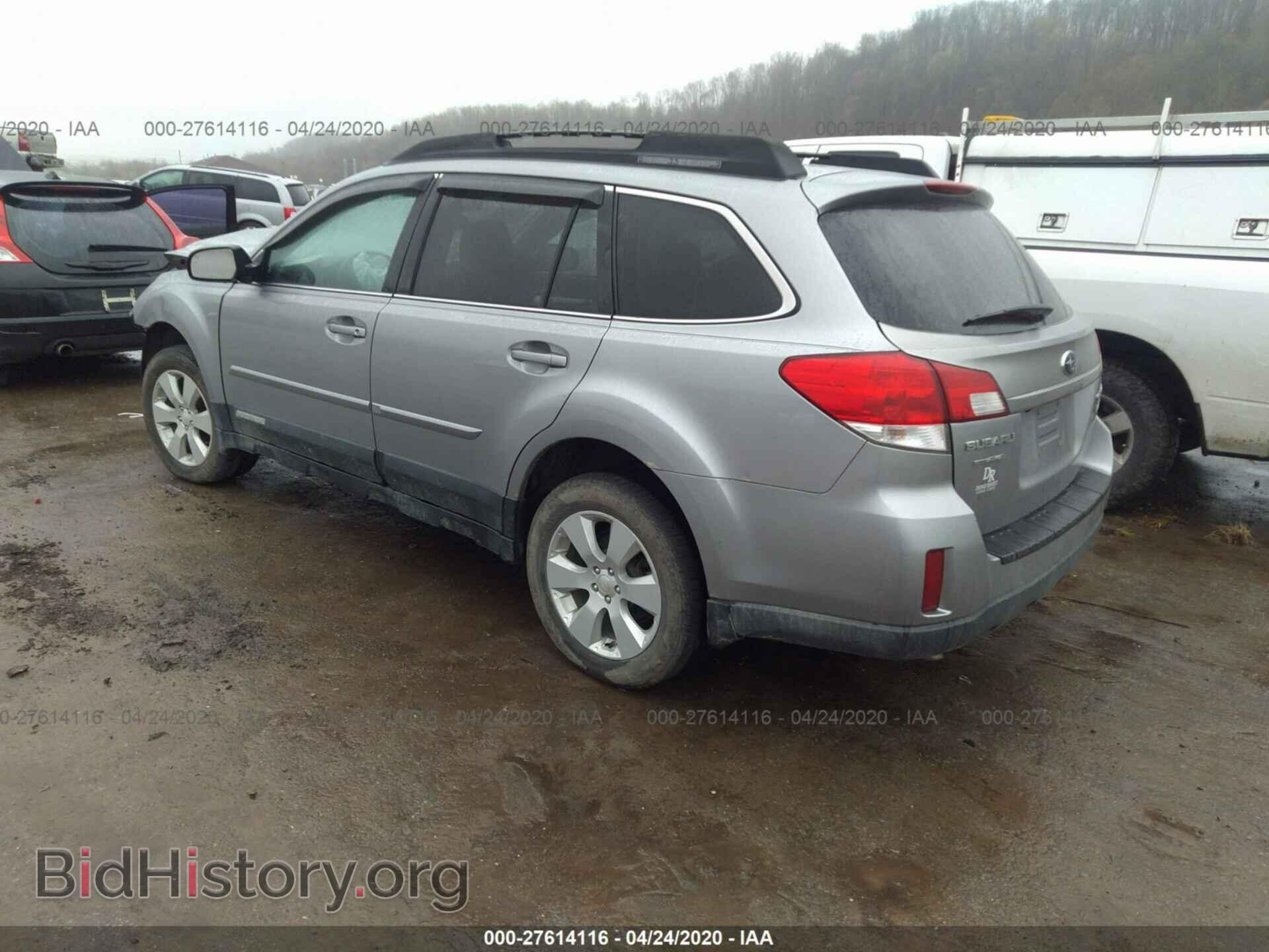 2011 SUBARU OUTBACK - VIN: 4S4BRBGC8B3396122 - Фото 3