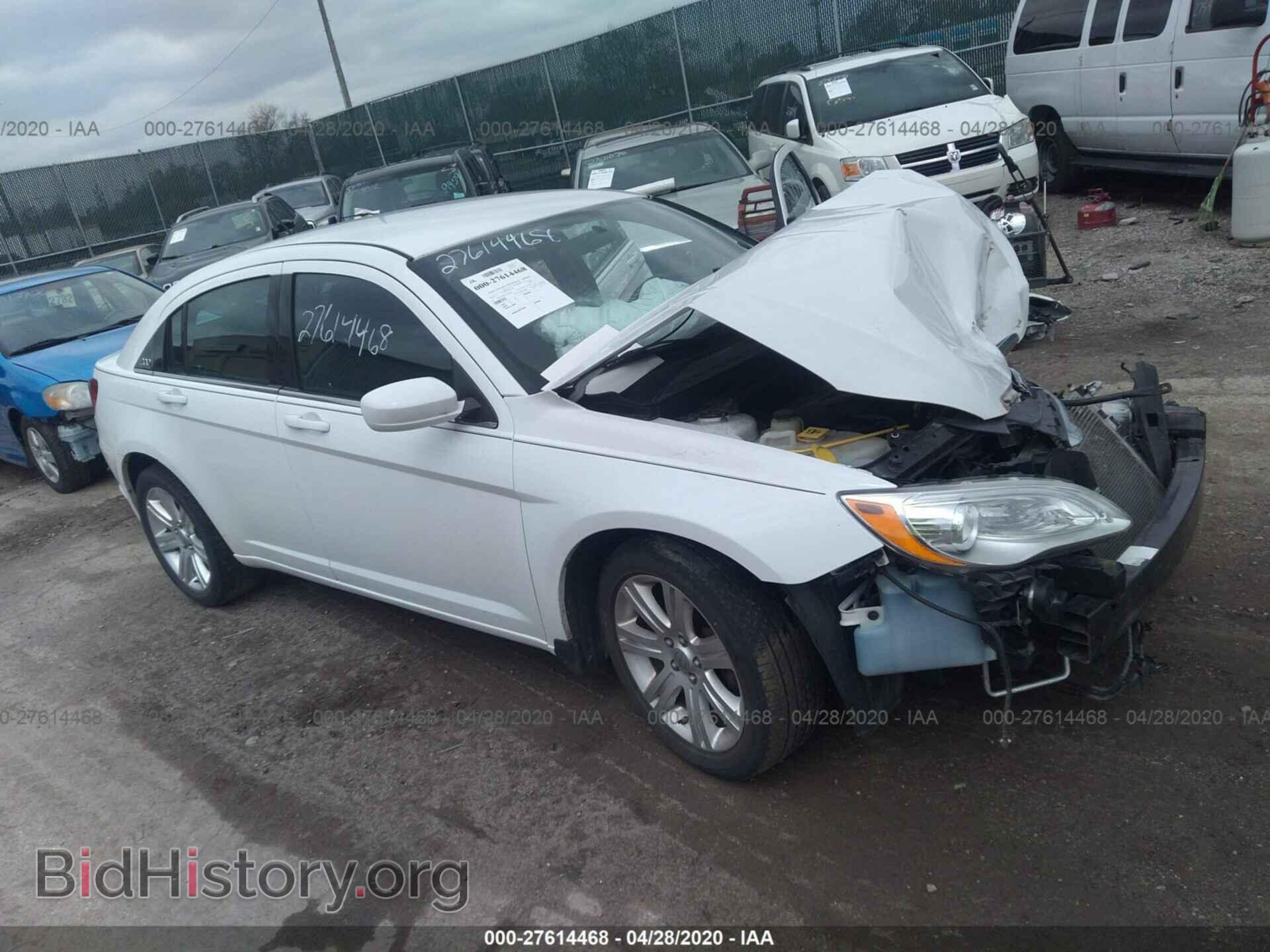 Фотография 1C3CCBBB6DN692065 - CHRYSLER 200 2013