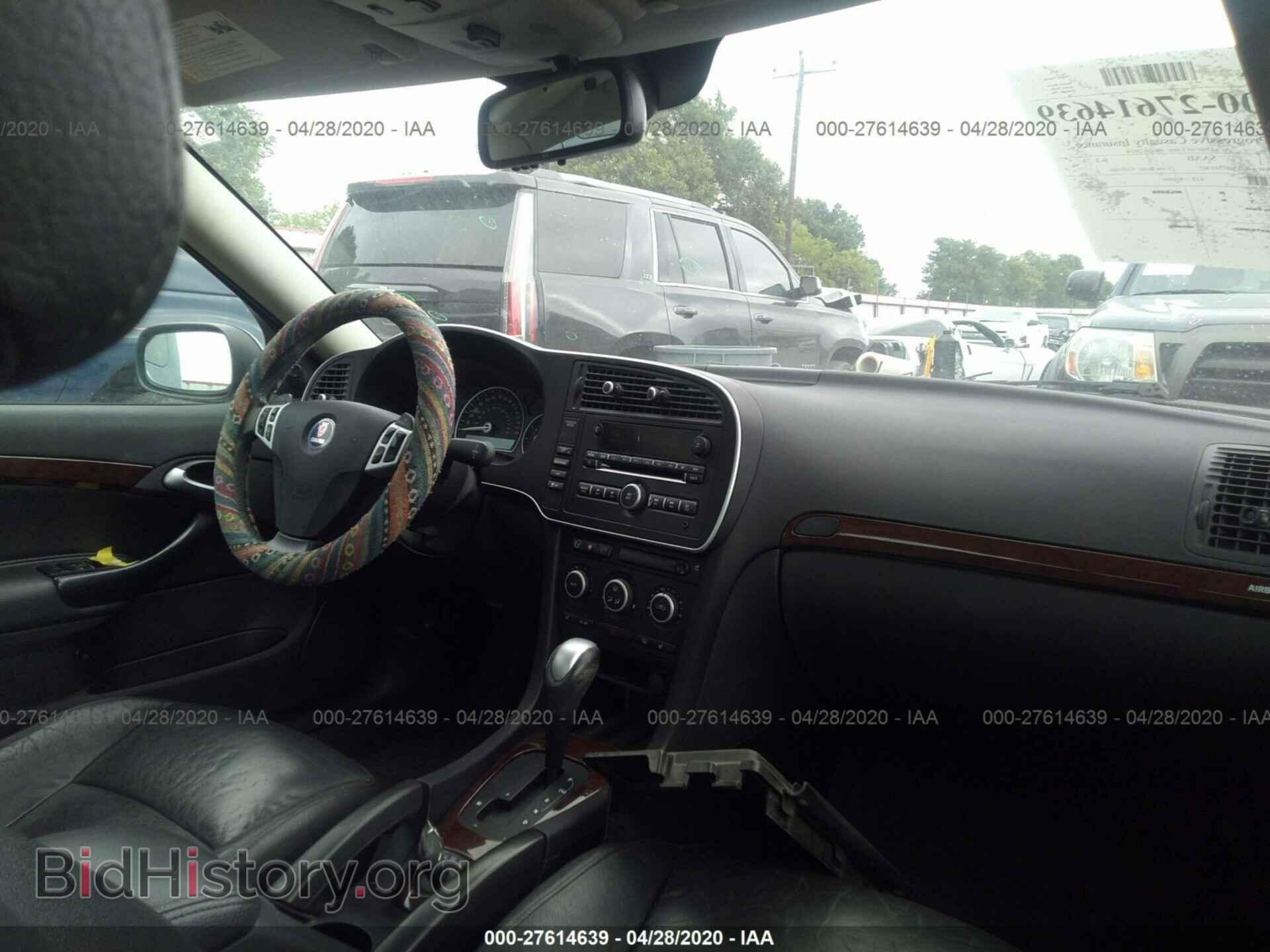 2011 SAAB 9-3 - VIN: YS3FA4CY8B1303307 - Photo 5