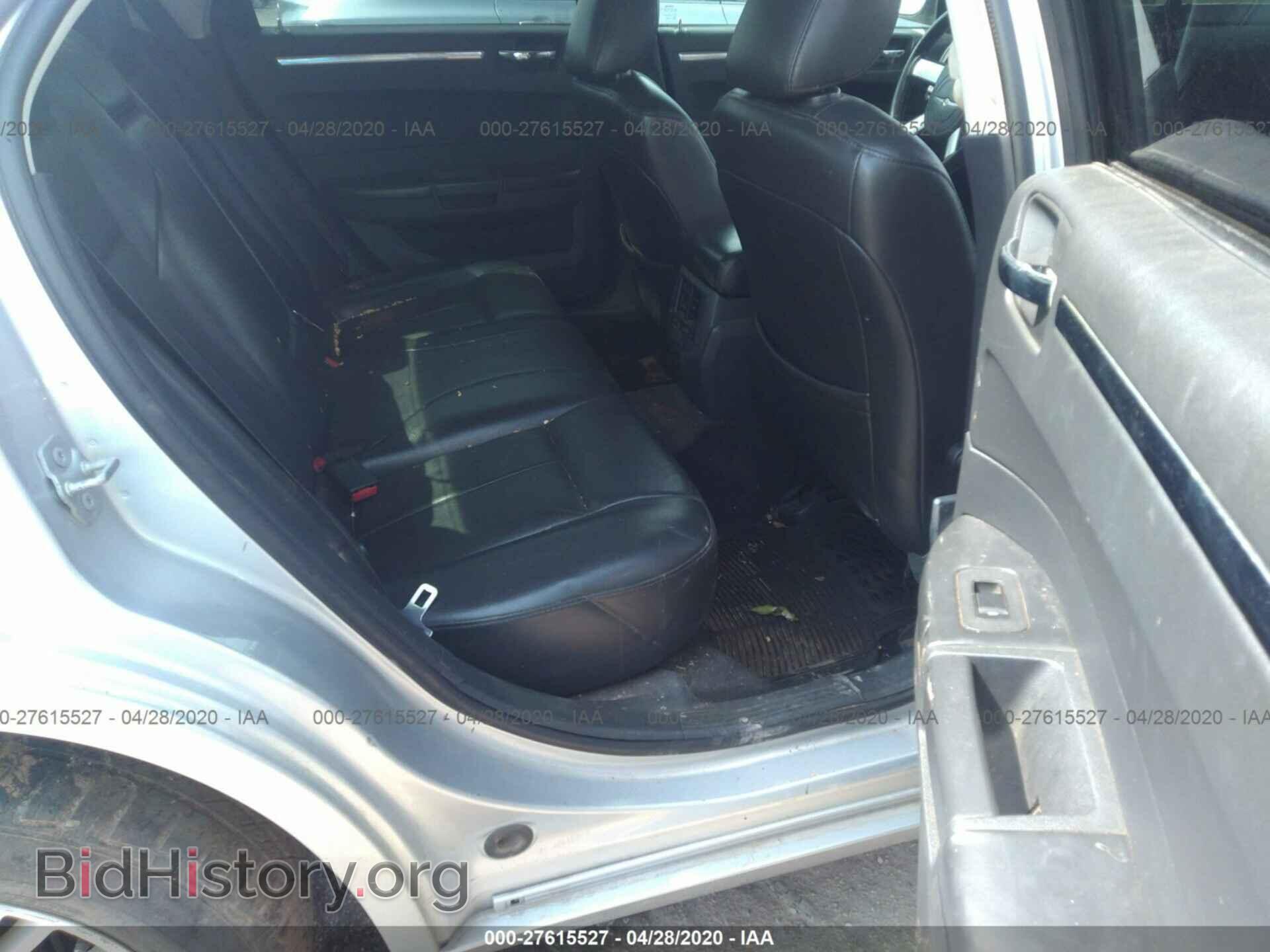 2010 CHRYSLER 300 - VIN: 2C3CA5CV4AH191616 - Фото 8