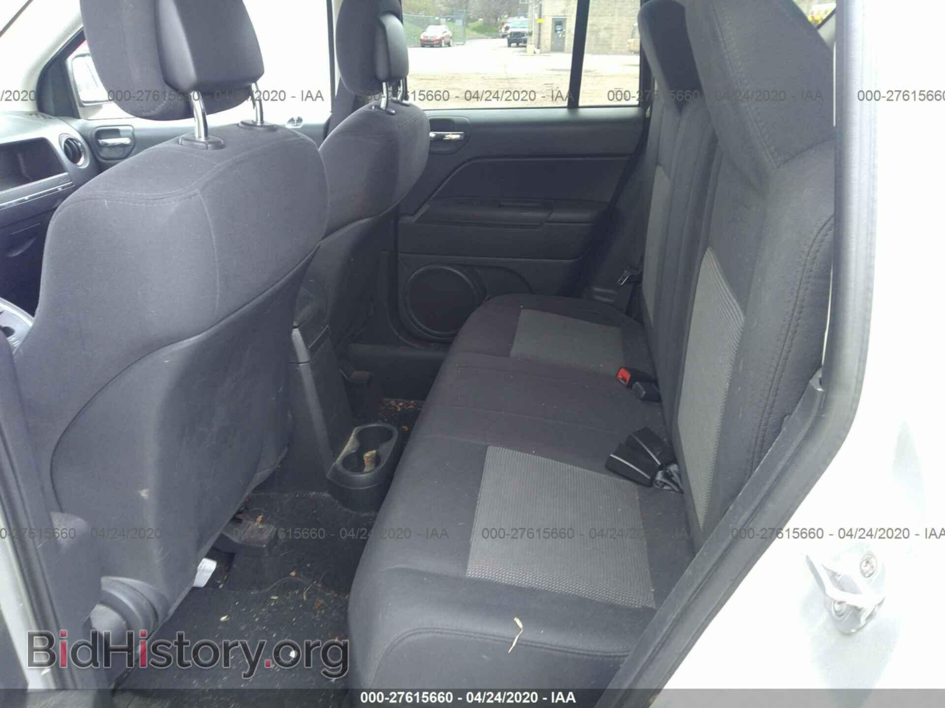2011 JEEP COMPASS - VIN: 1J4NF1FB9BD239247 - Фото 8