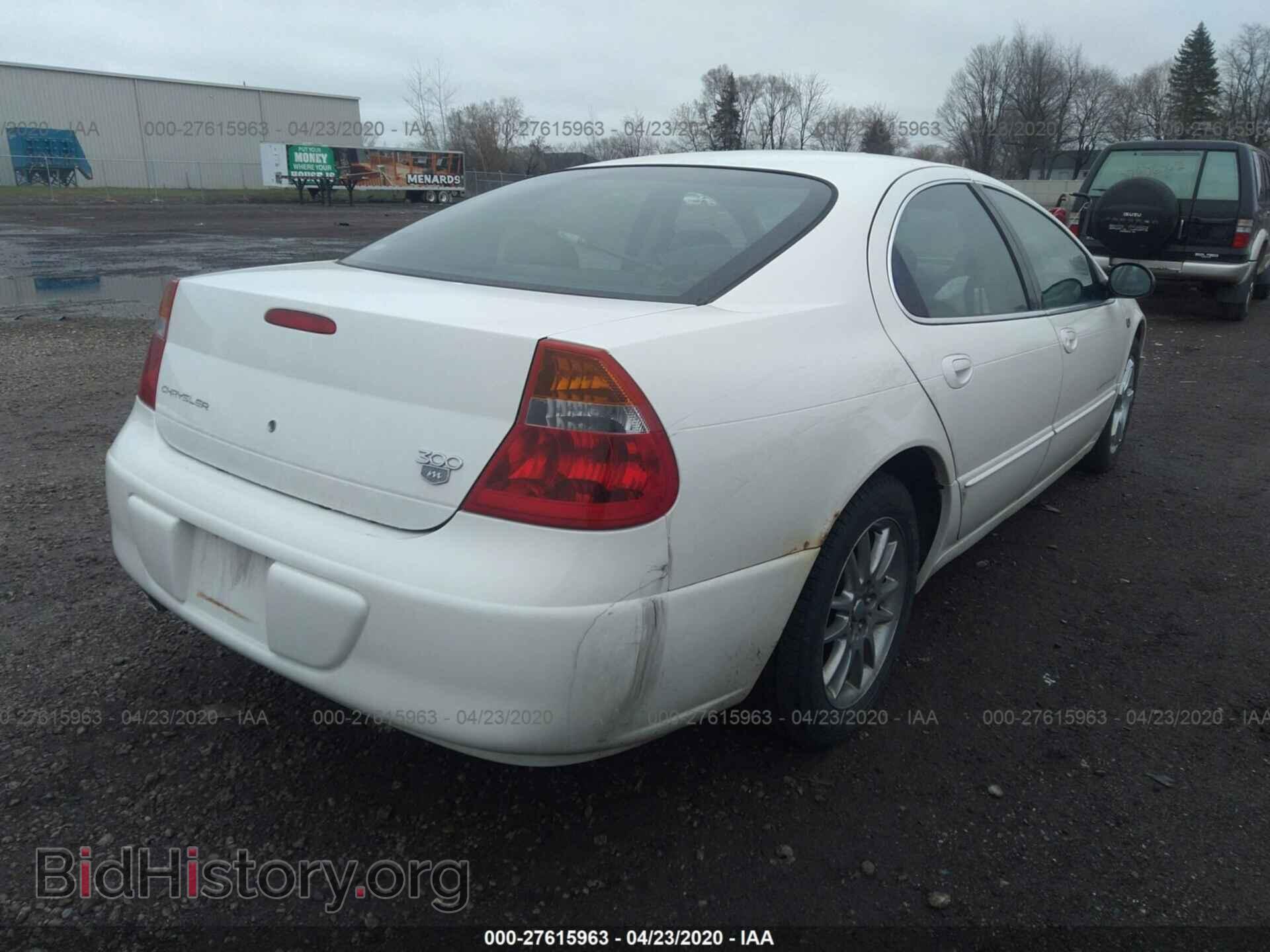 2001 CHRYSLER 300M - VIN: 2C3AE66G71H700712 - Фото 4
