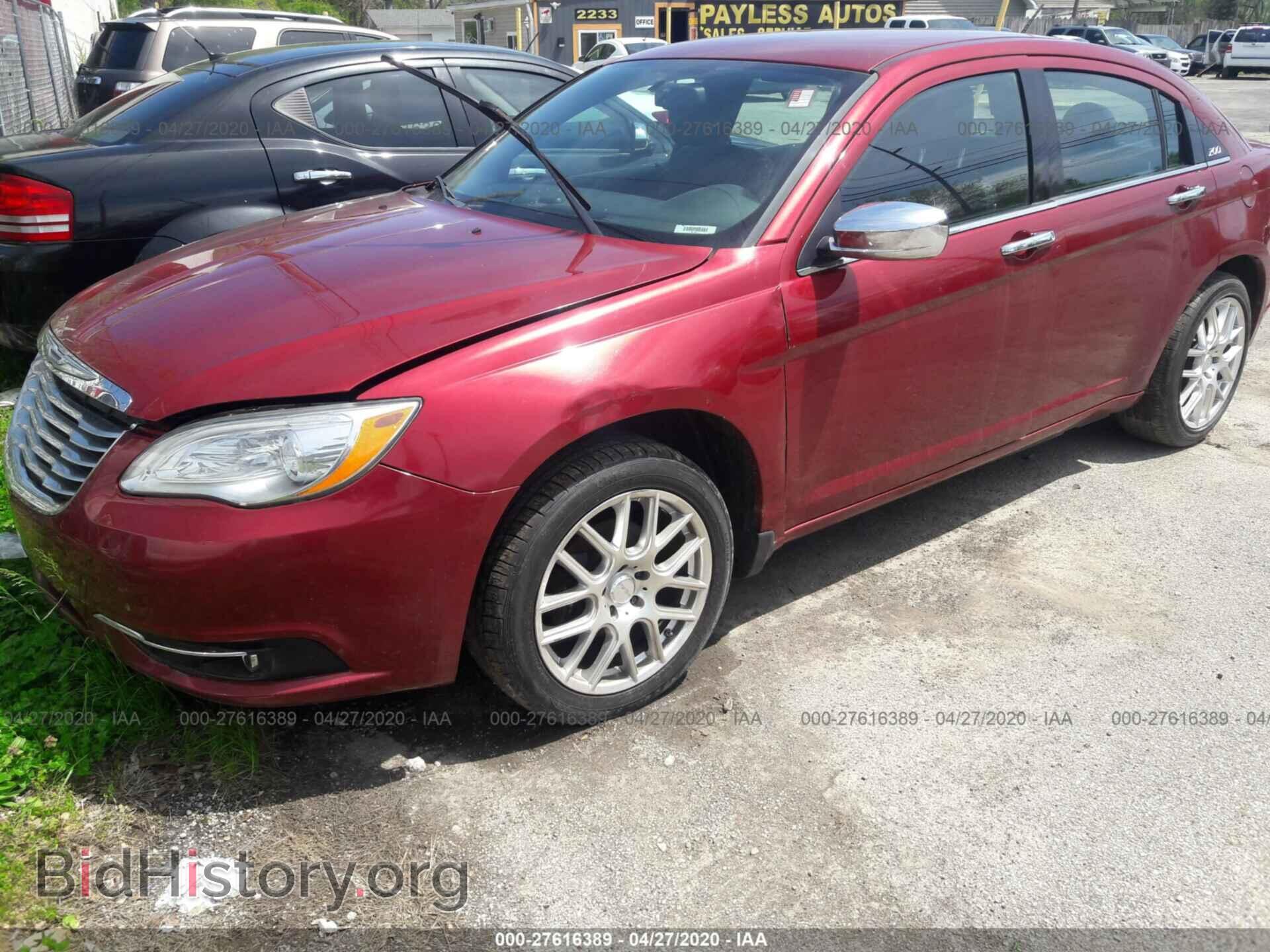 2011 CHRYSLER 200 - VIN: 1C3BC2FB1BN601903 - Фото 2