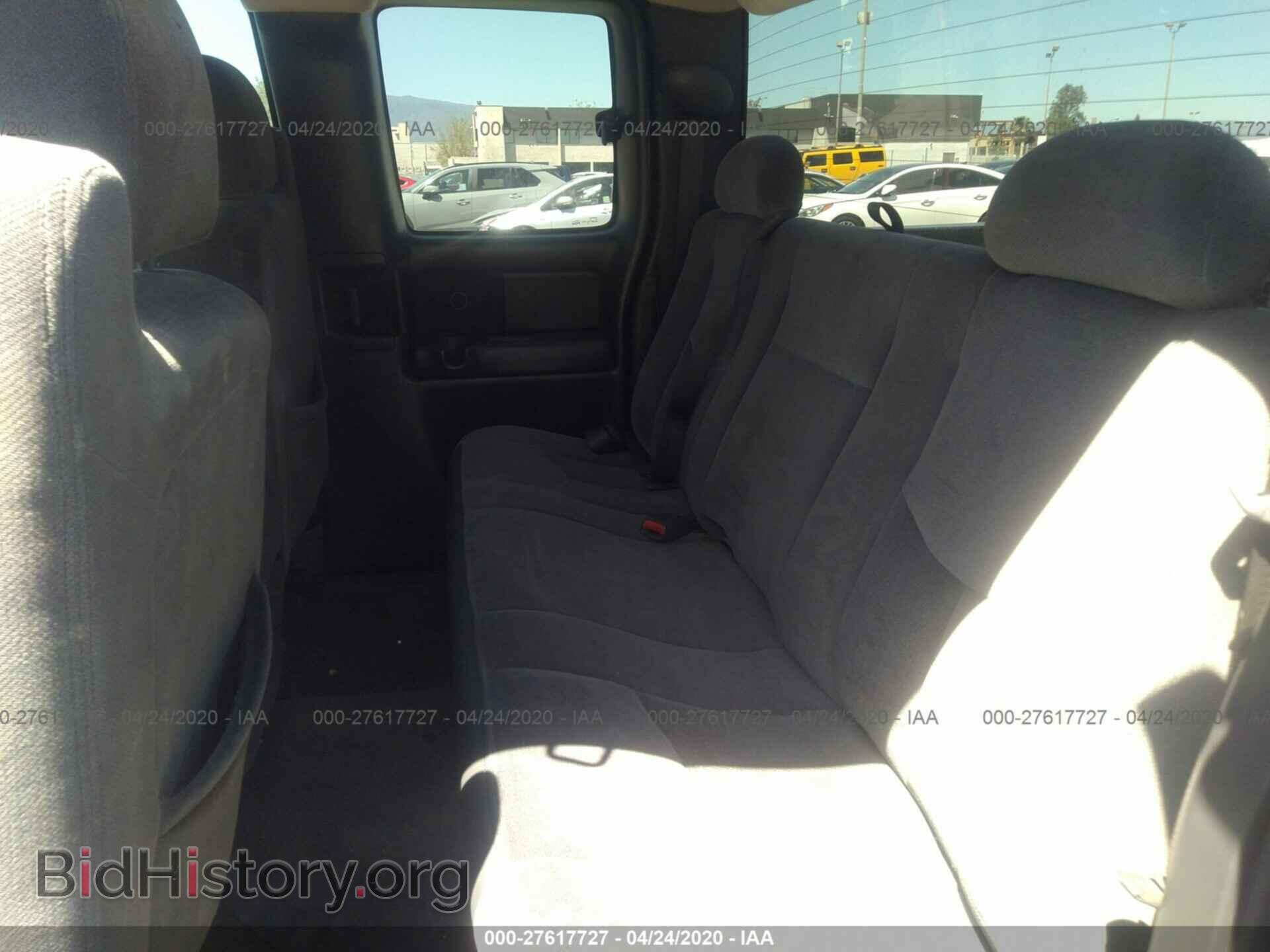 2004 GMC NEW SIERRA - VIN: 2GTEC19T841215958 - Фото 8