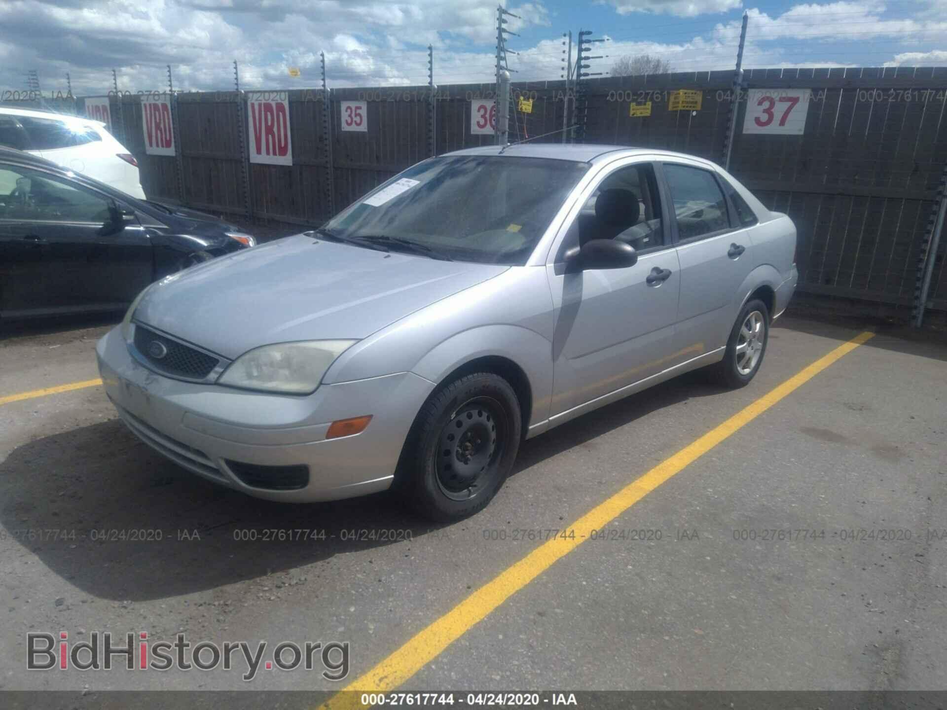 2005 FORD FOCUS - VIN: 1FAFP34N45W290427 - Фото 2