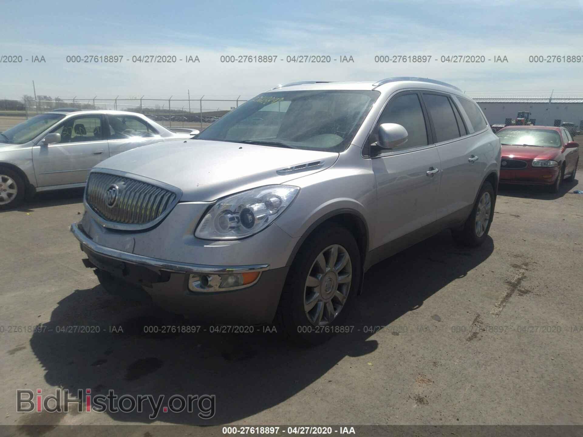 2011 BUICK ENCLAVE - VIN: 5GAKVCED4BJ293343 - Photo 2