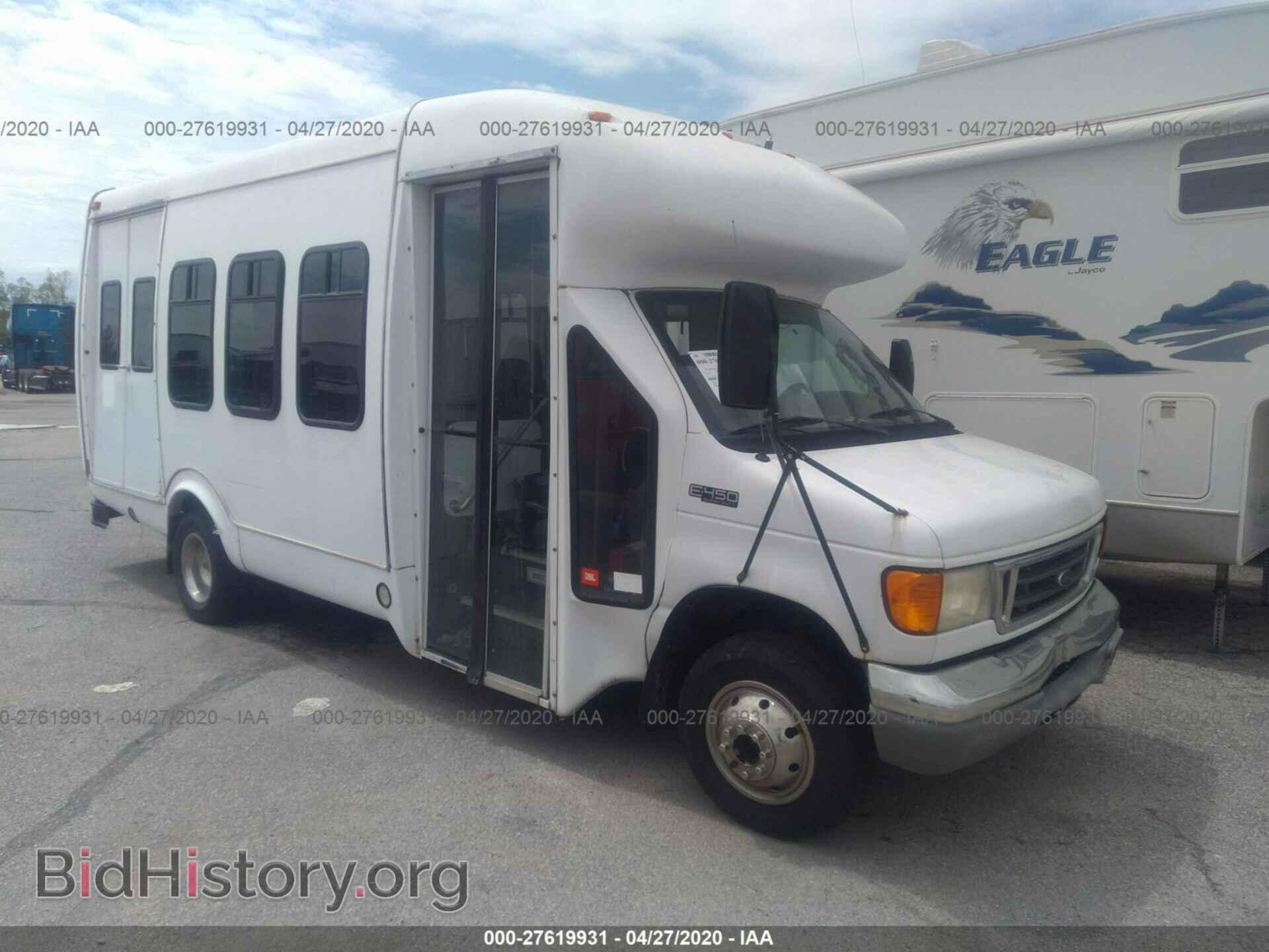 Photo 1FDXE45SX4HA42390 - FORD ECONOLINE 2004