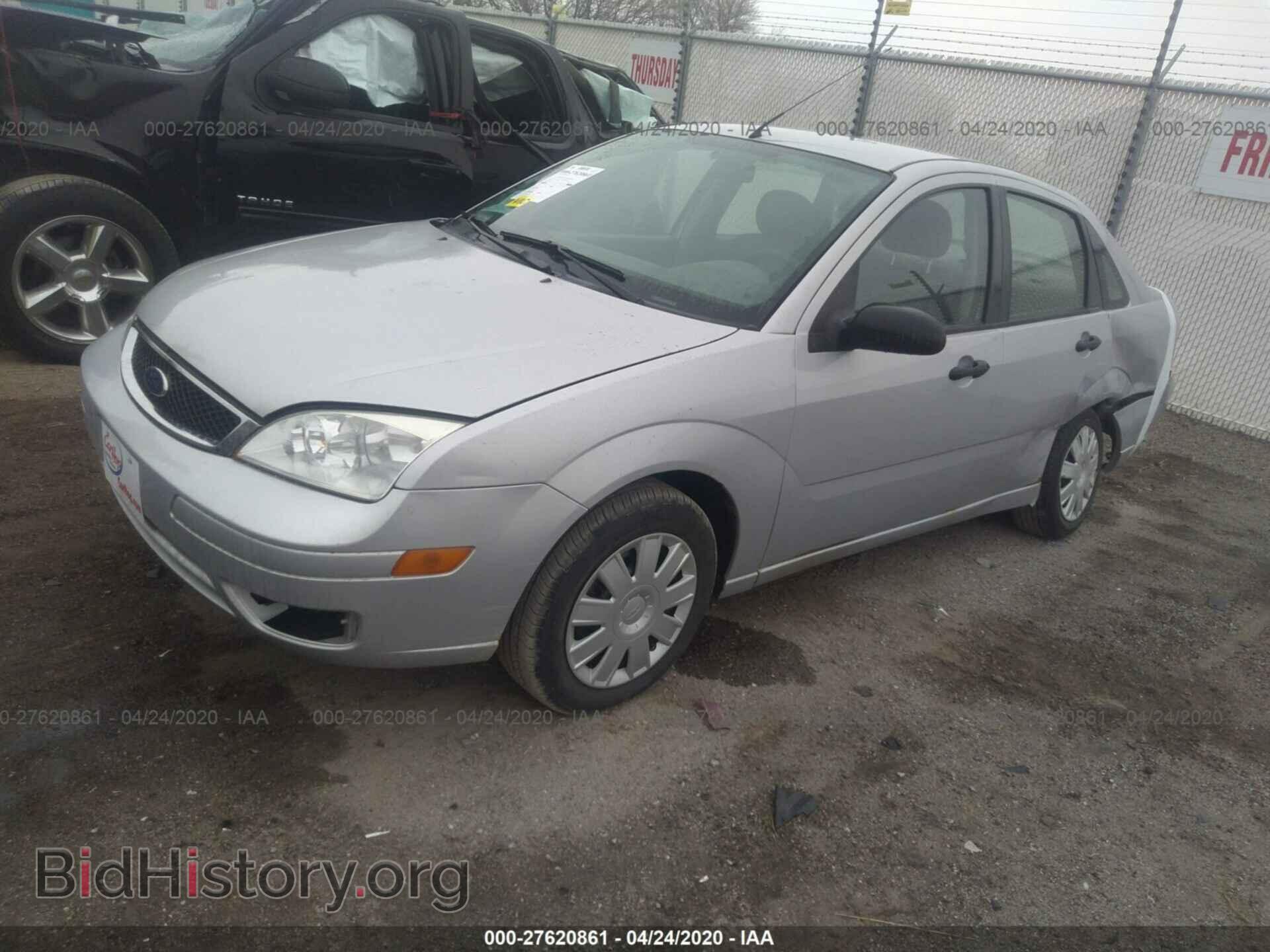 2005 FORD FOCUS - VIN: 1FAFP34NX5W169157 - Фото 2