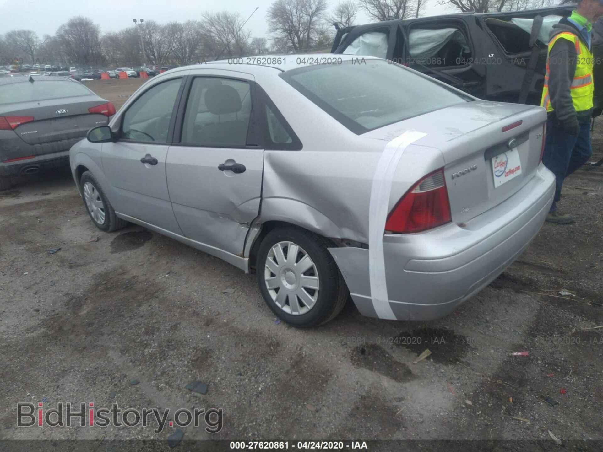 2005 FORD FOCUS - VIN: 1FAFP34NX5W169157 - Фото 3