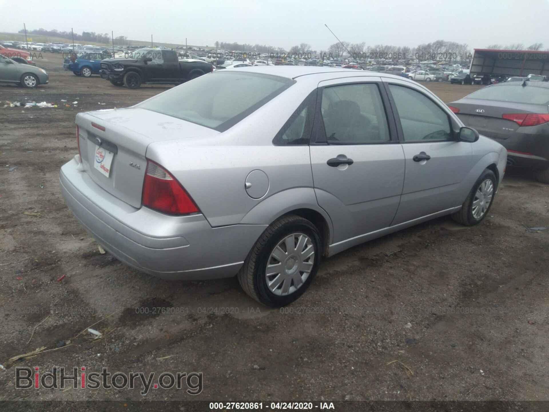 2005 FORD FOCUS - VIN: 1FAFP34NX5W169157 - Фото 4