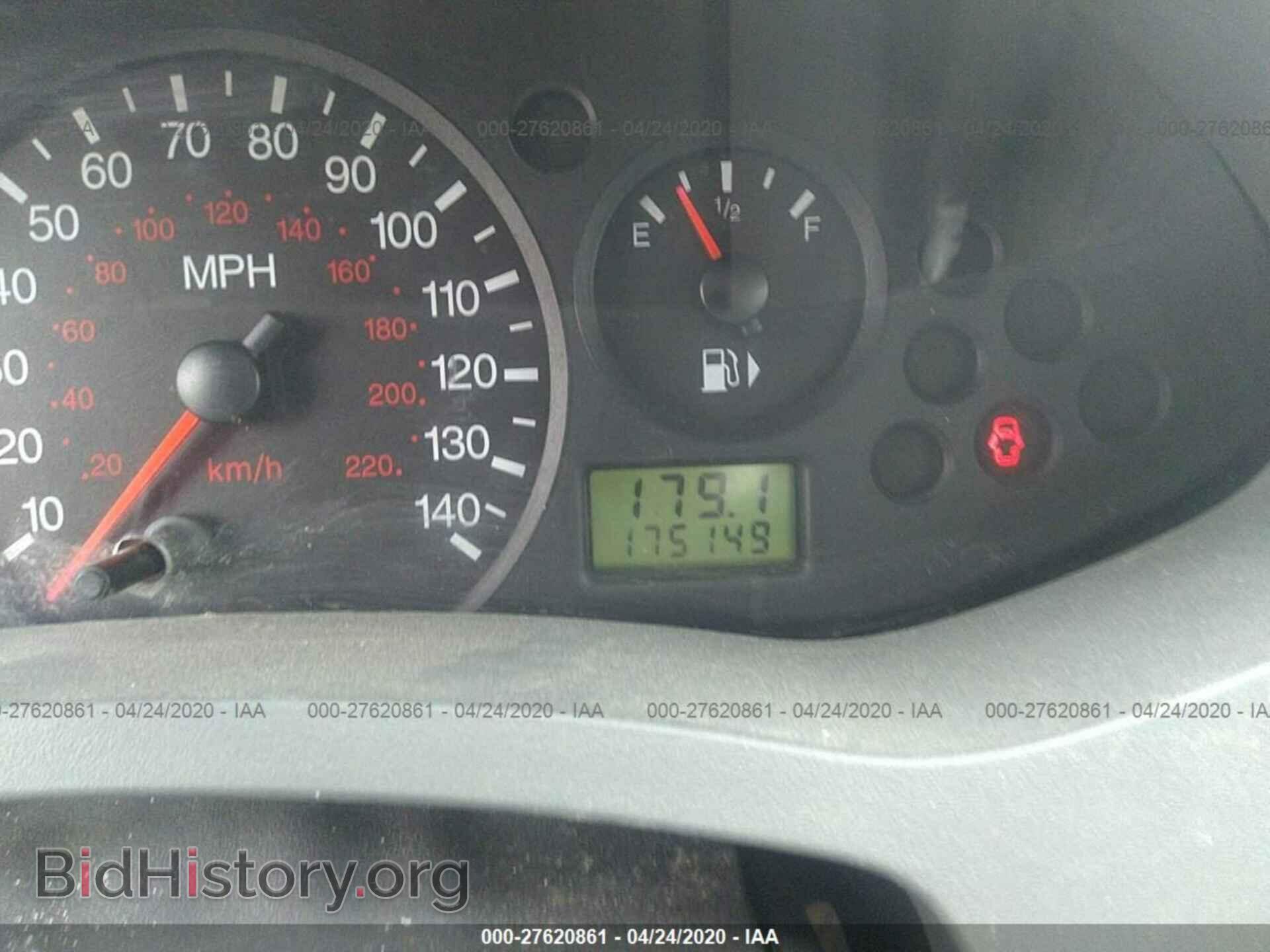 2005 FORD FOCUS - VIN: 1FAFP34NX5W169157 - Фото 7