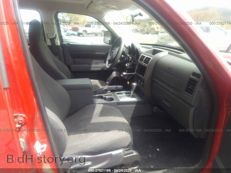 2011 Dodge NITRO (VIN 1D4PU4GK7BW554706) — фото 5 из 10
