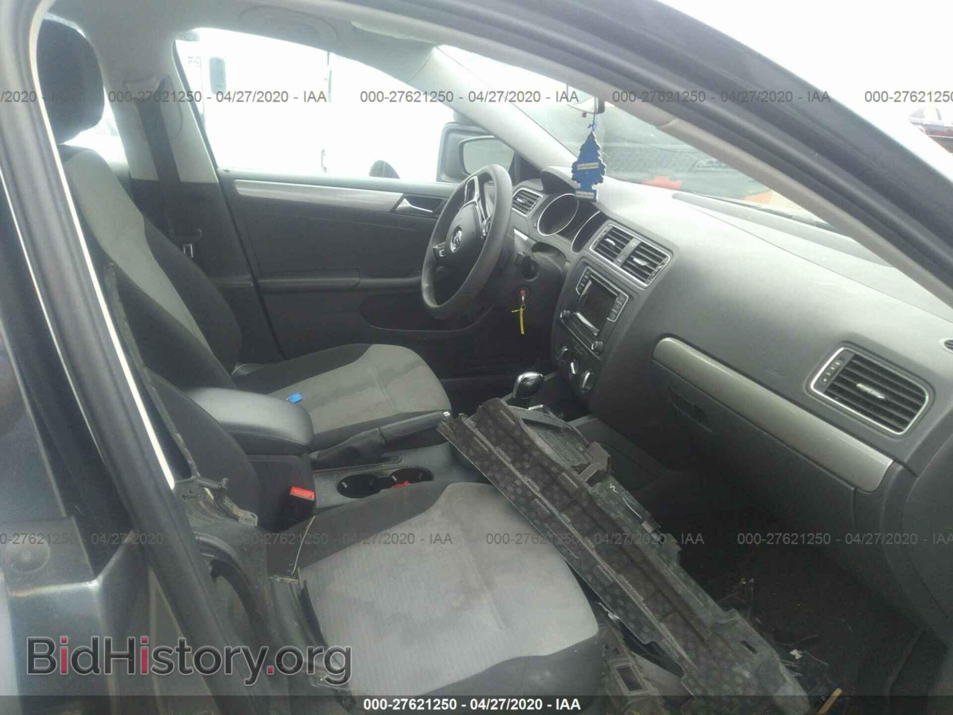 2017 VOLKSWAGEN JETTA - VIN: 3VW2B7AJ3HM352952 - Фото 5